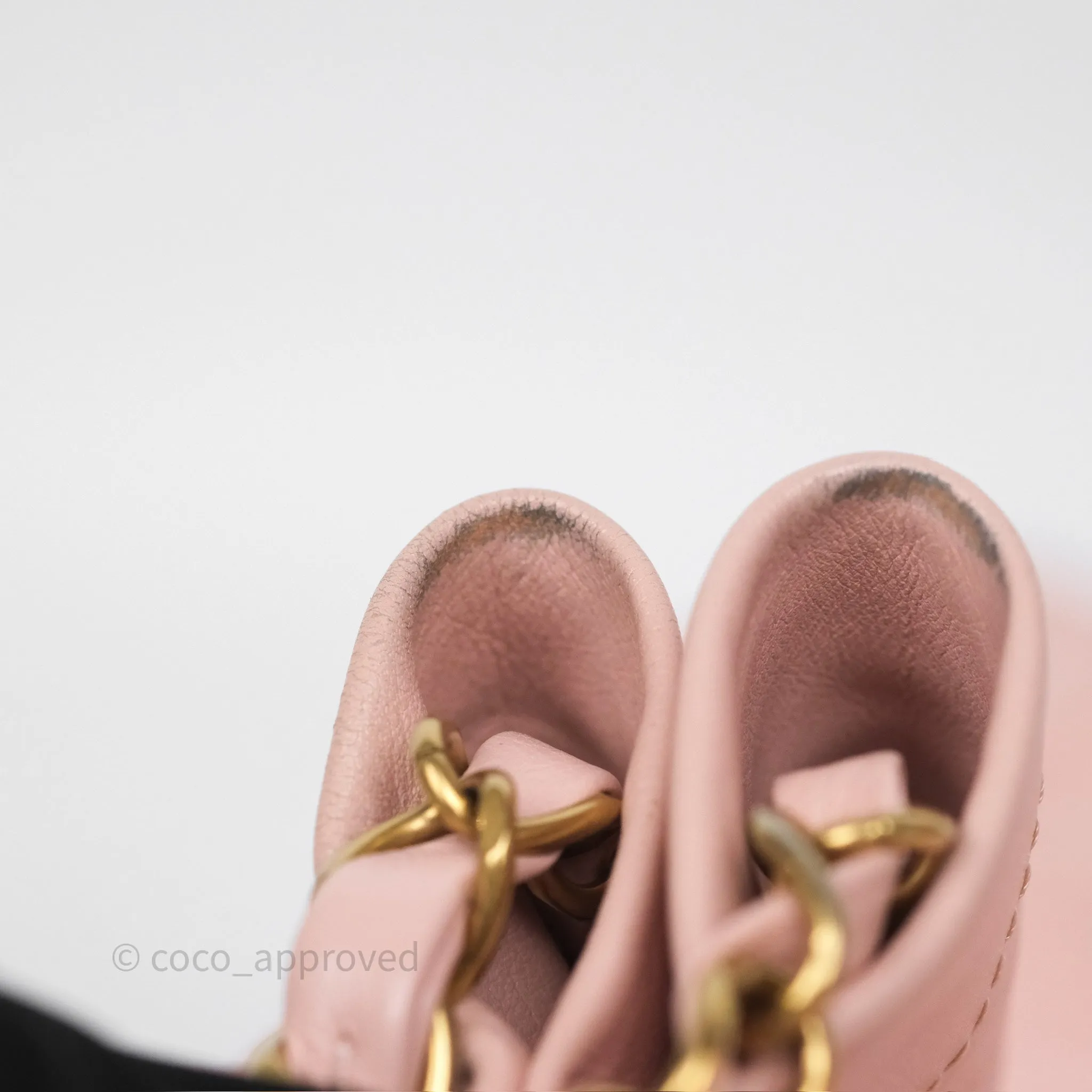 Chanel 22 Medium Pink Crumpled Calfskin Aged Gold Hardware