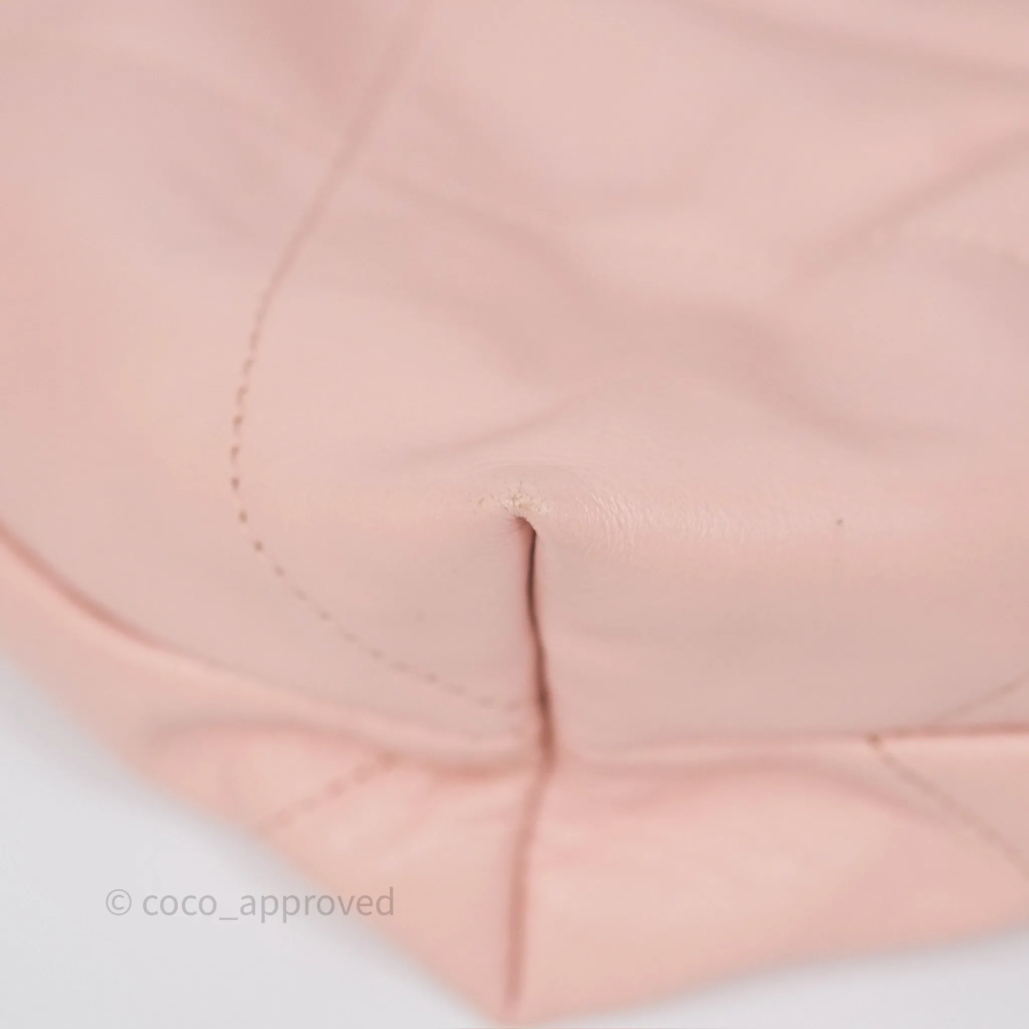 Chanel 22 Medium Pink Crumpled Calfskin Aged Gold Hardware