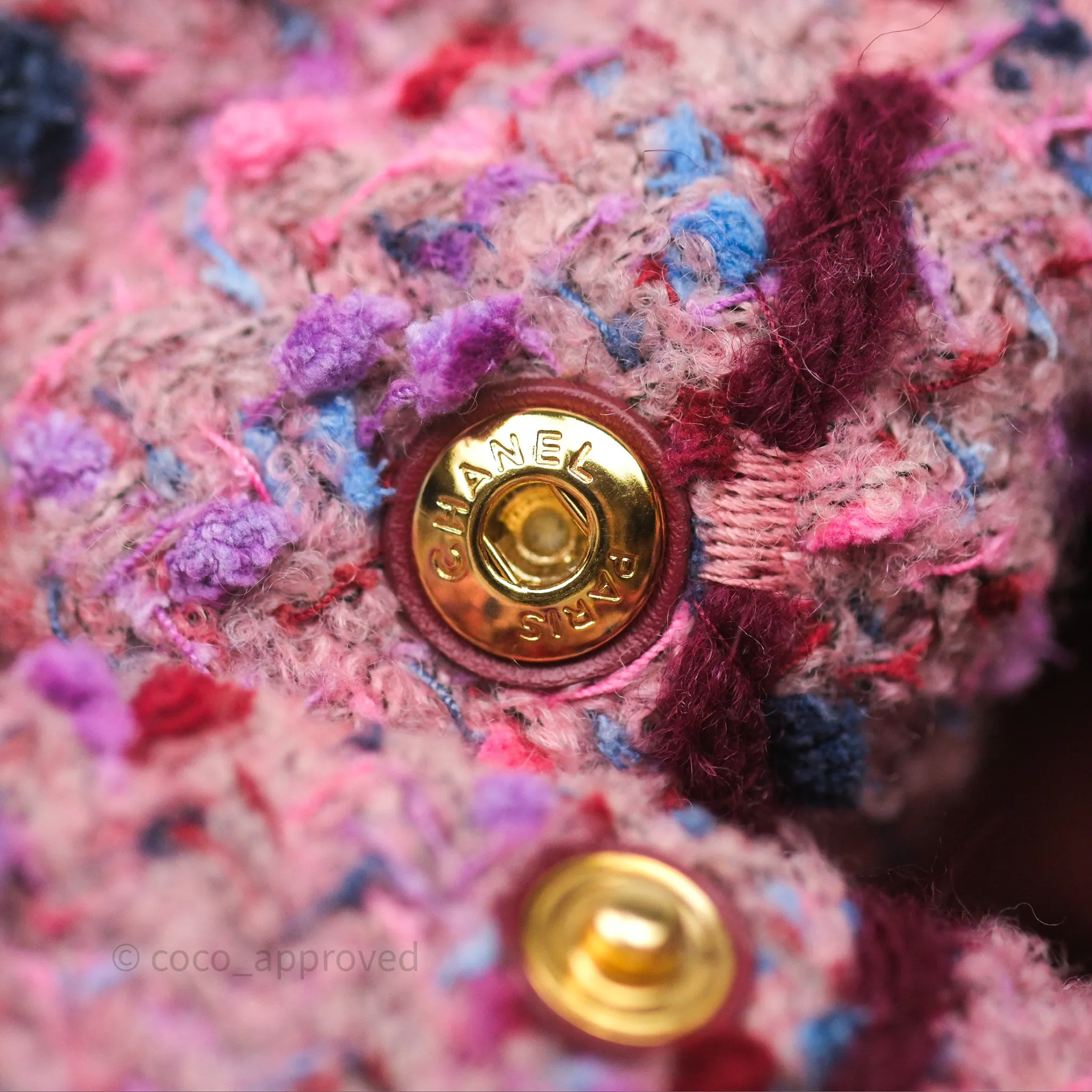 Chanel 22 Medium Tweed Pink Aged Gold Hardware