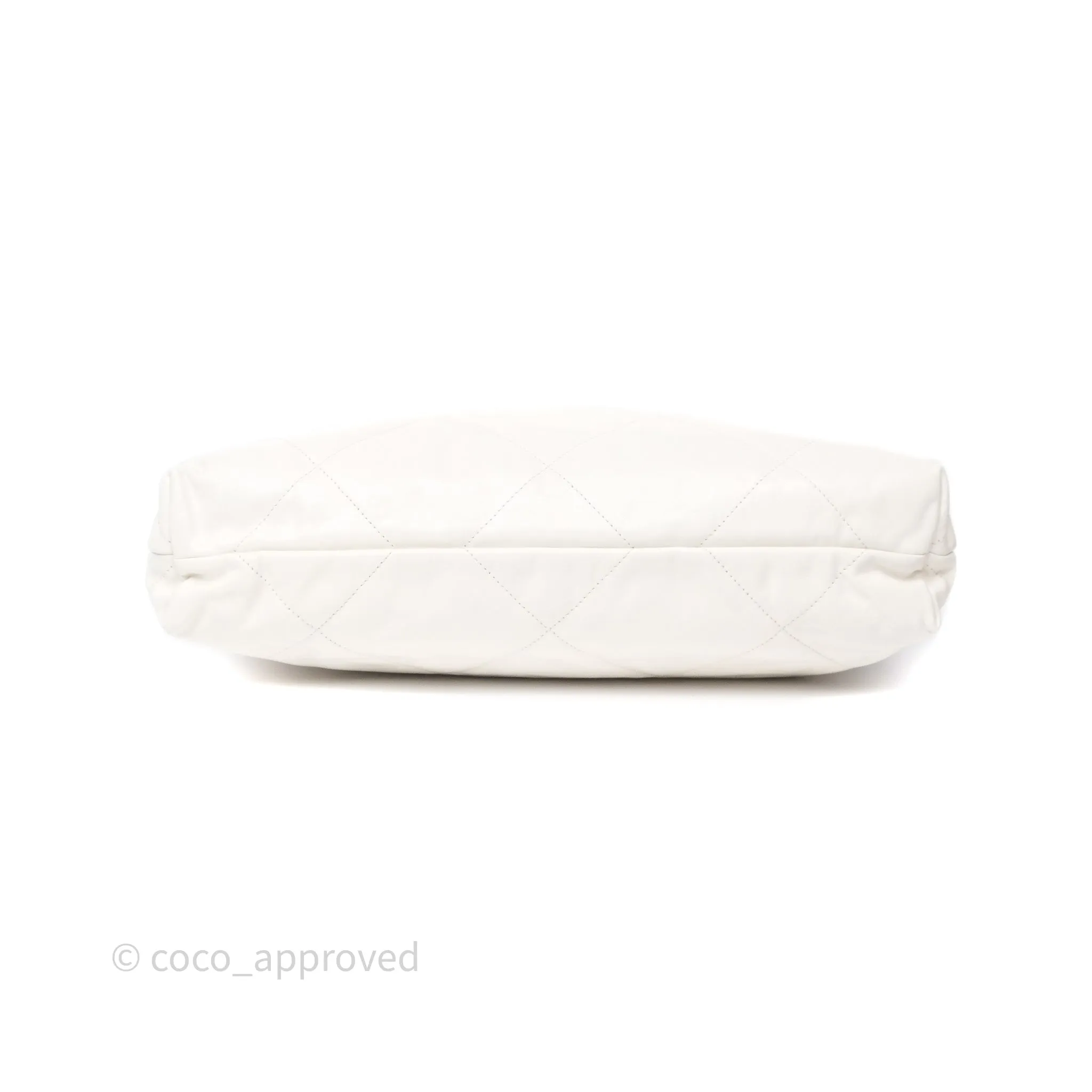 Chanel 22 Medium White Shiny Crumpled Calfskin Aged Gold Hardware