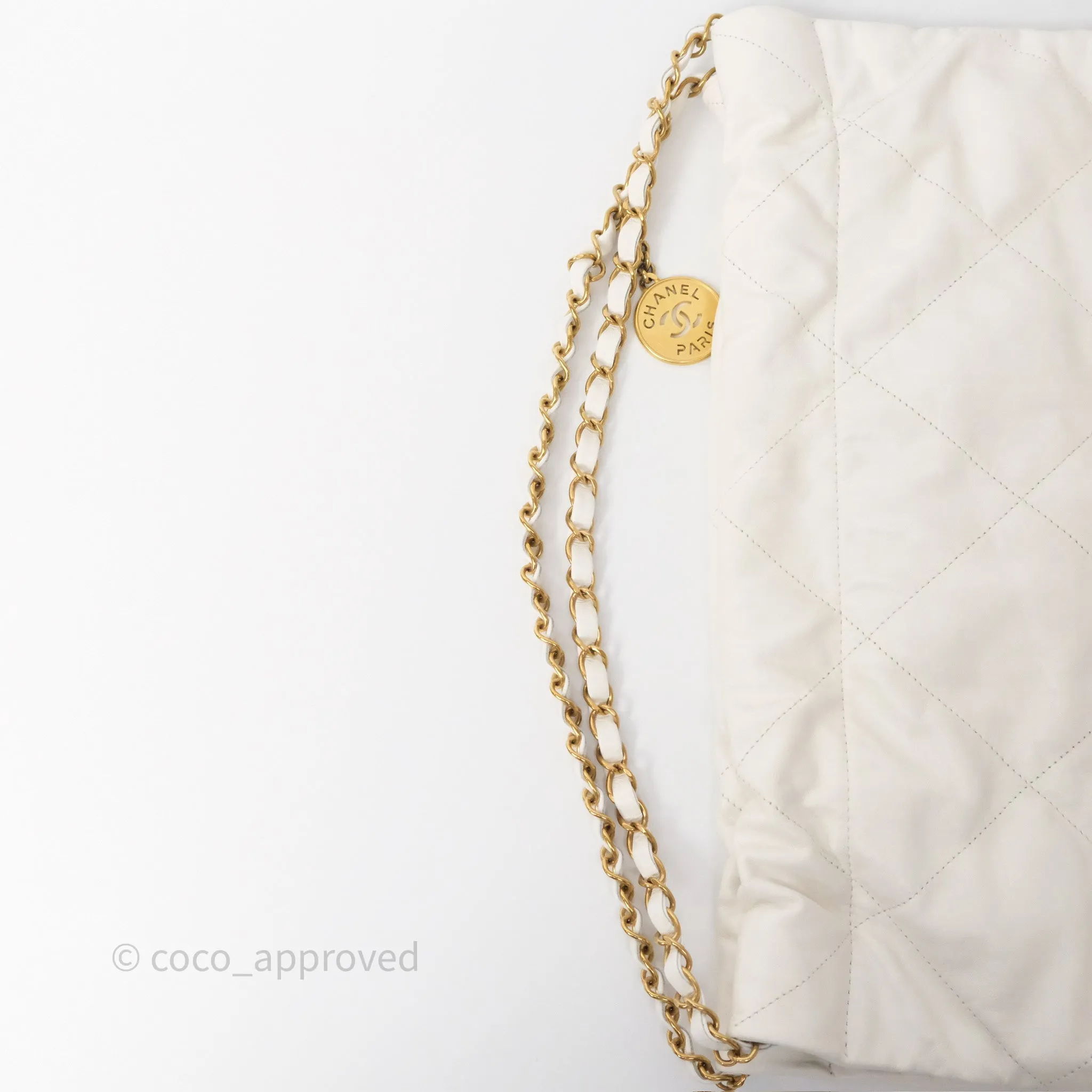 Chanel 22 Medium White Shiny Crumpled Calfskin Aged Gold Hardware