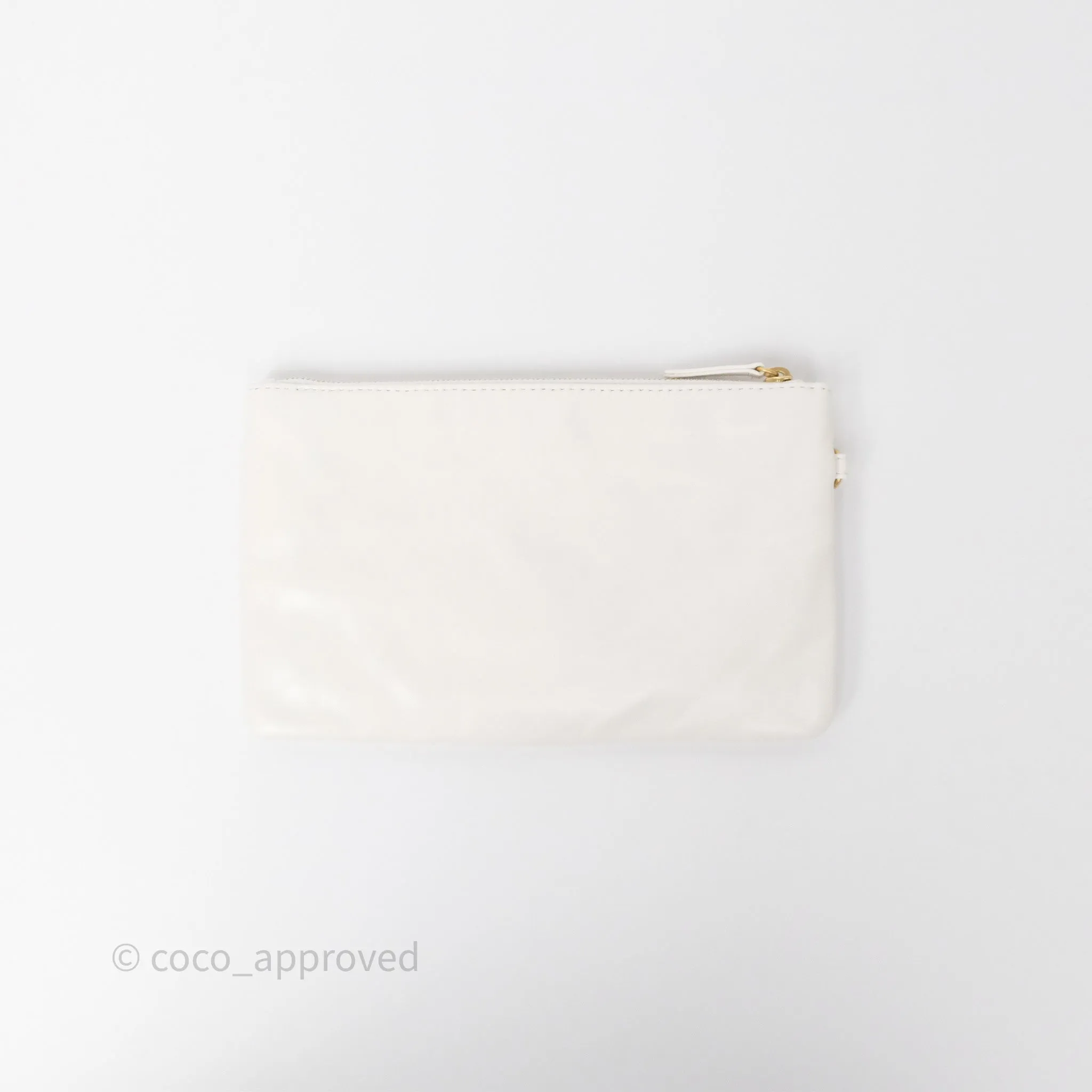 Chanel 22 Medium White Shiny Crumpled Calfskin Aged Gold Hardware