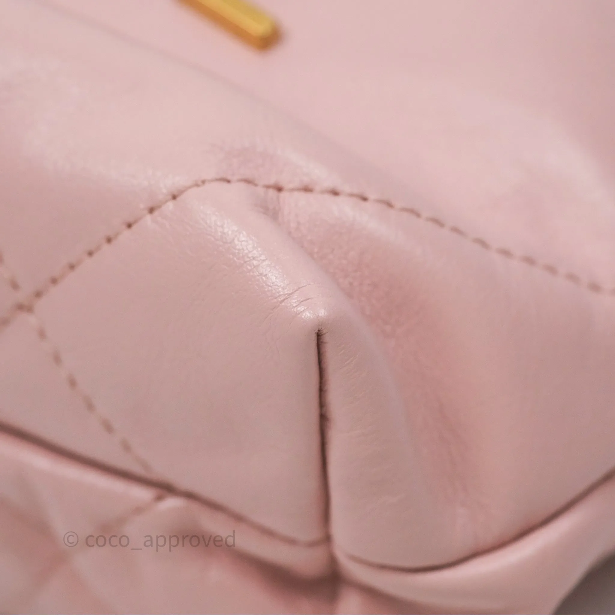 Chanel 22 Mini Bag Light Pink Crumpled Calfskin