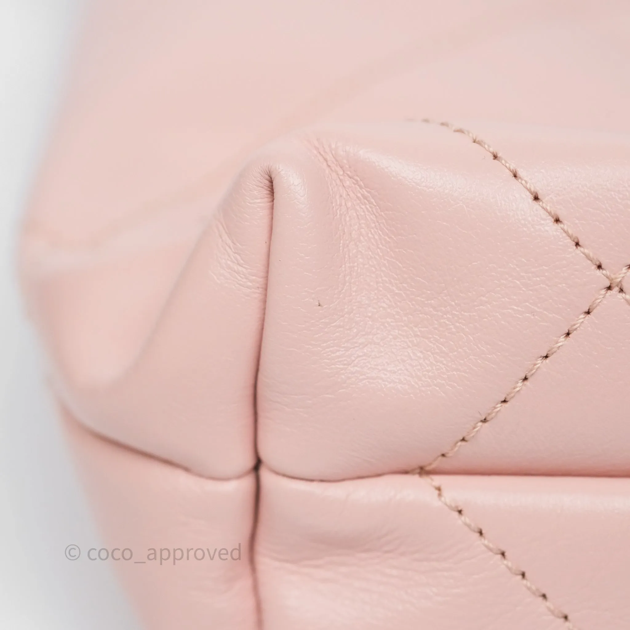 Chanel 22 Mini Bag Light Pink Shiny Crumpled Calfskin