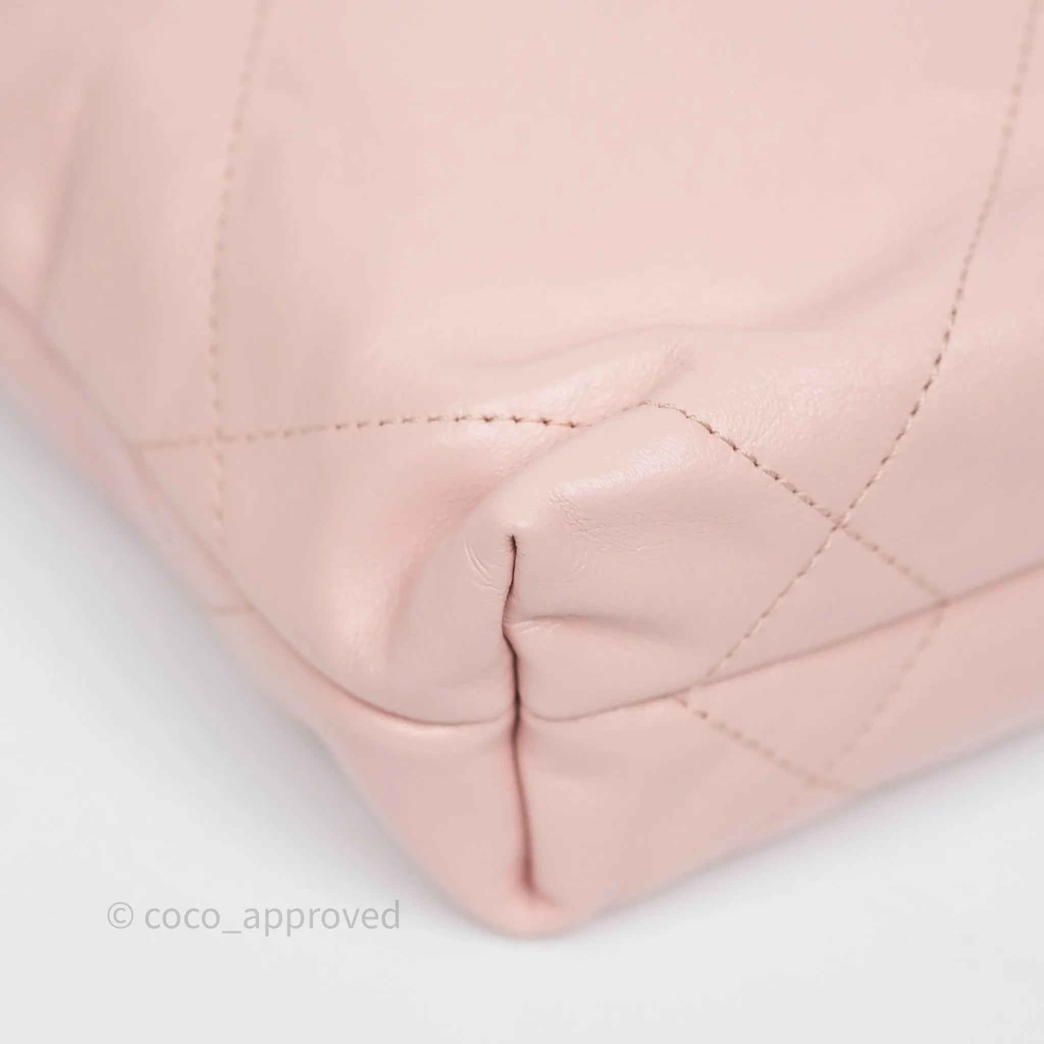 Chanel 22 Mini Bag Light Pink Shiny Crumpled Calfskin