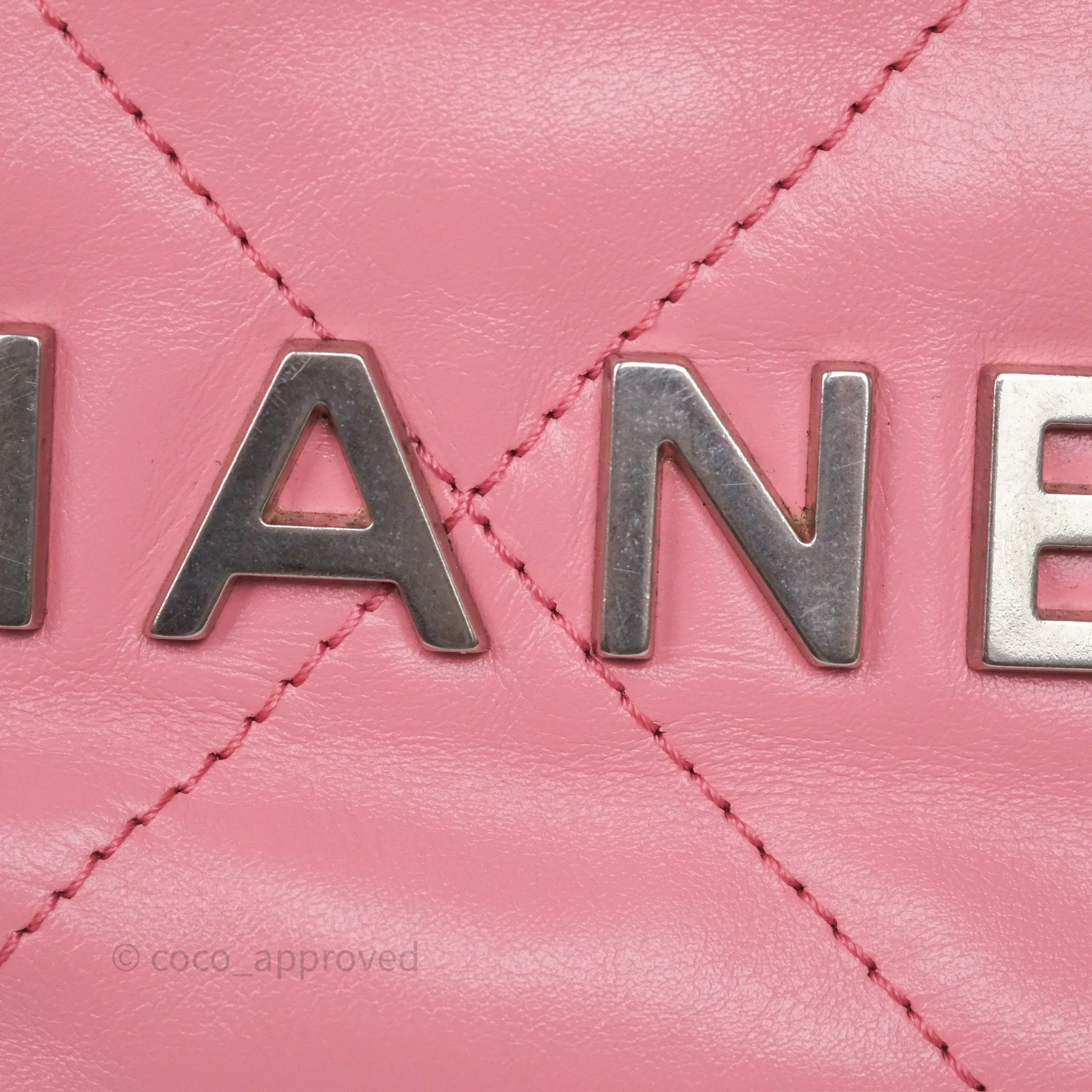 Chanel 22 Mini Bag Pink Shiny Crumpled Calfskin Matte Silver Hardware