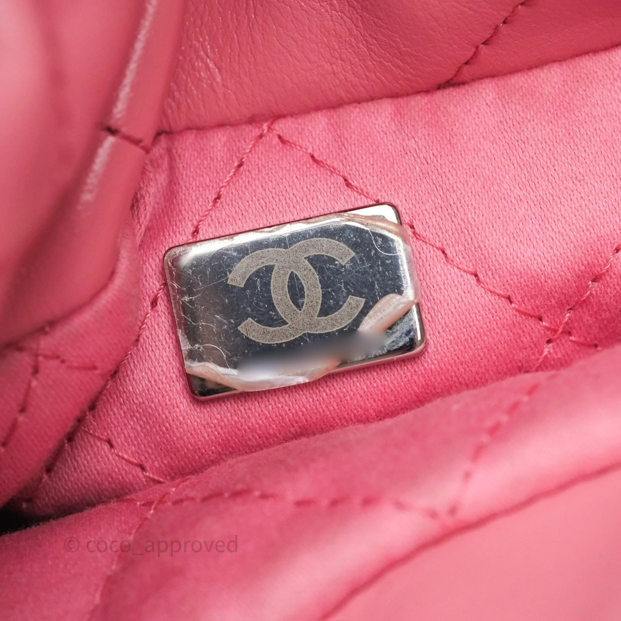 Chanel 22 Mini Bag Pink Shiny Crumpled Calfskin Matte Silver Hardware