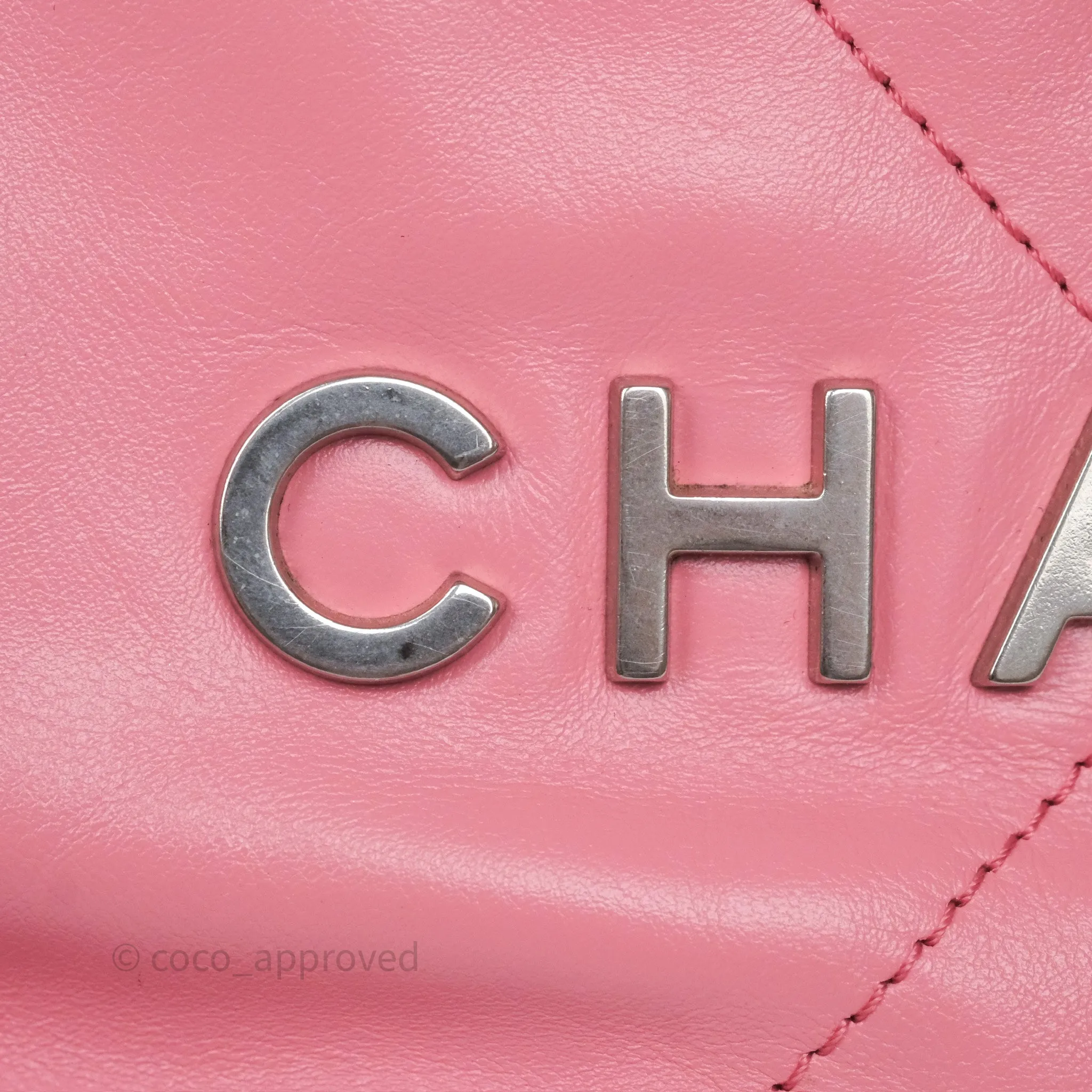 Chanel 22 Mini Bag Pink Shiny Crumpled Calfskin Matte Silver Hardware