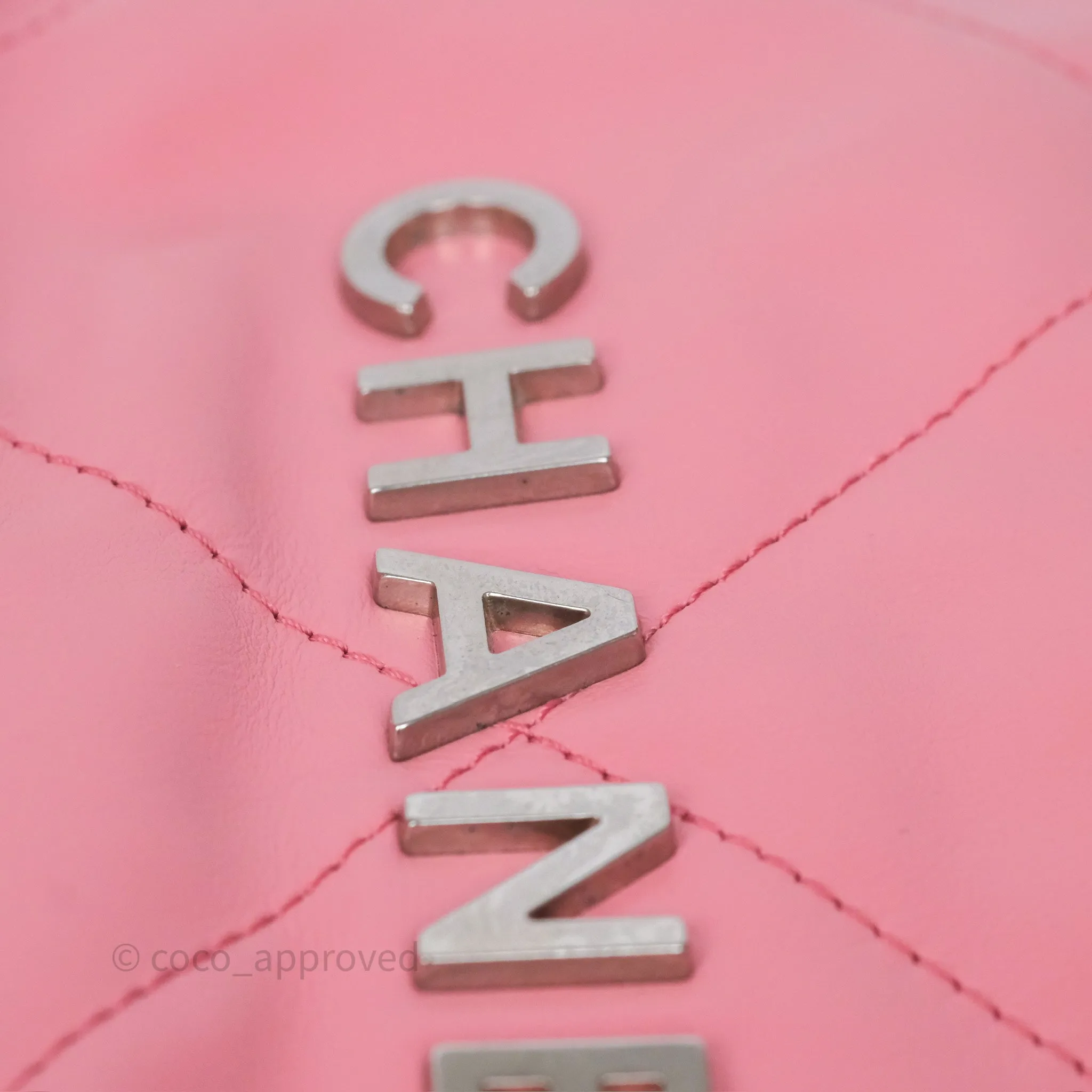 Chanel 22 Mini Bag Pink Shiny Crumpled Calfskin Matte Silver Hardware