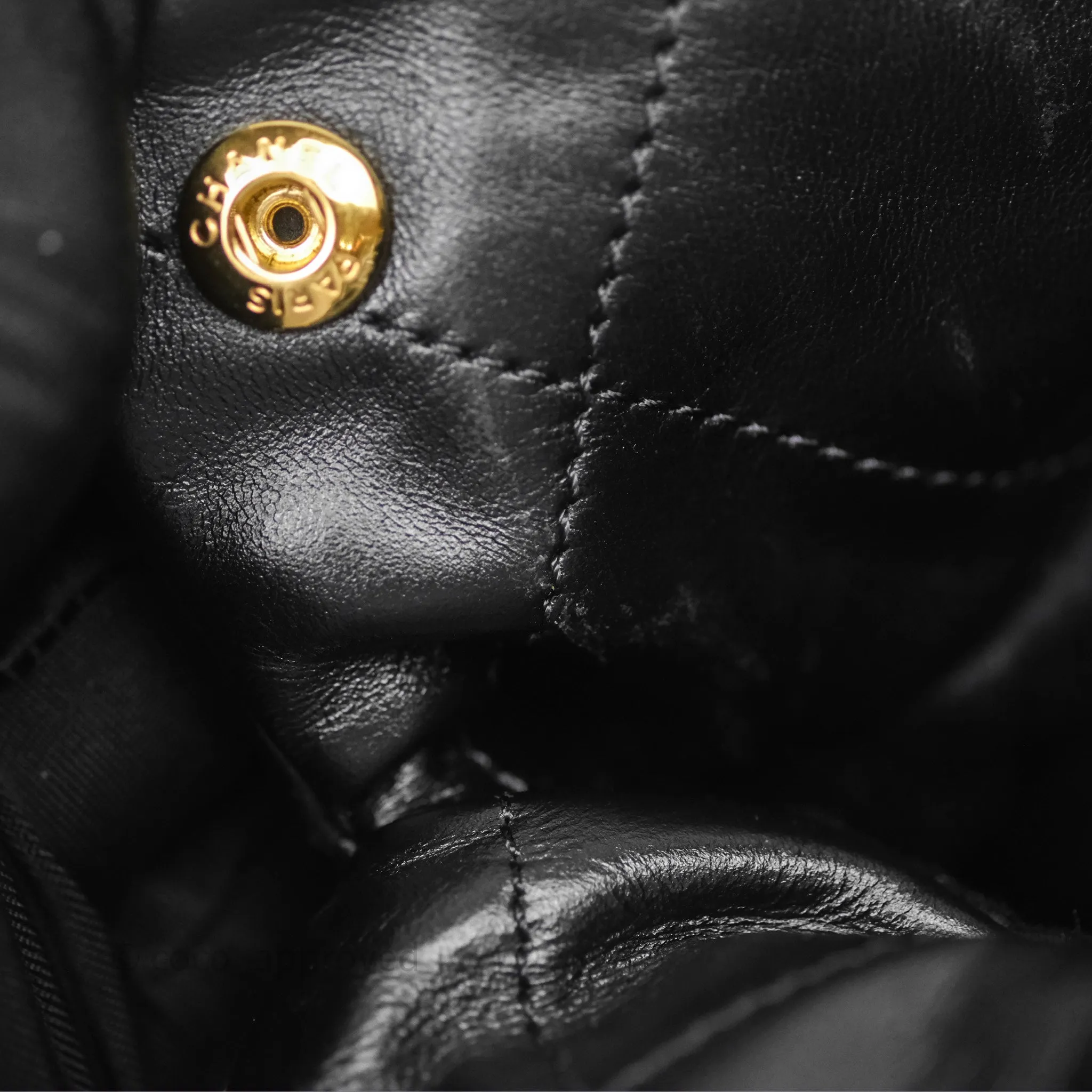 Chanel 22 Small Black Shiny Calfskin Aged Gold Hardware