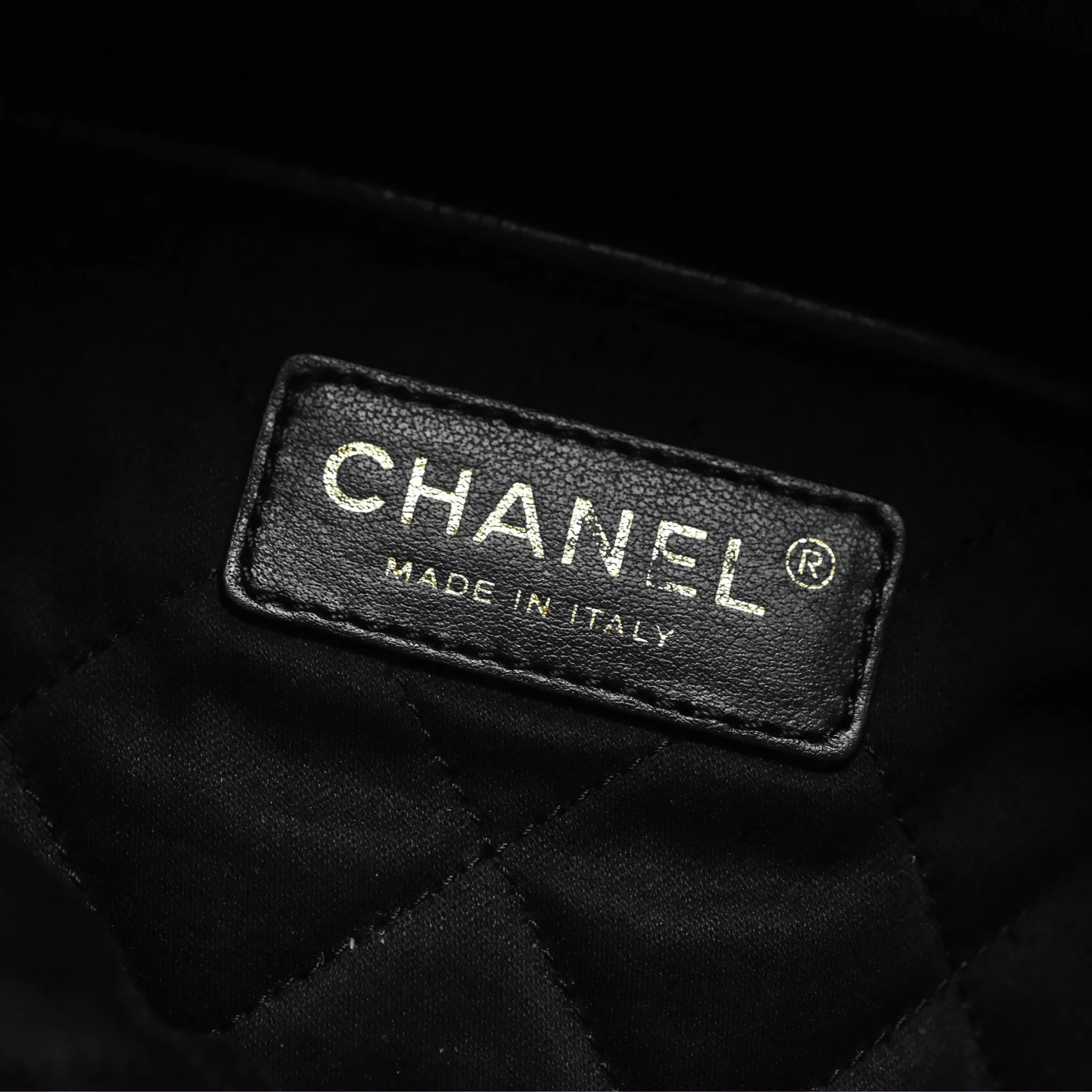 Chanel 22 Small Black Shiny Calfskin Aged Gold Hardware