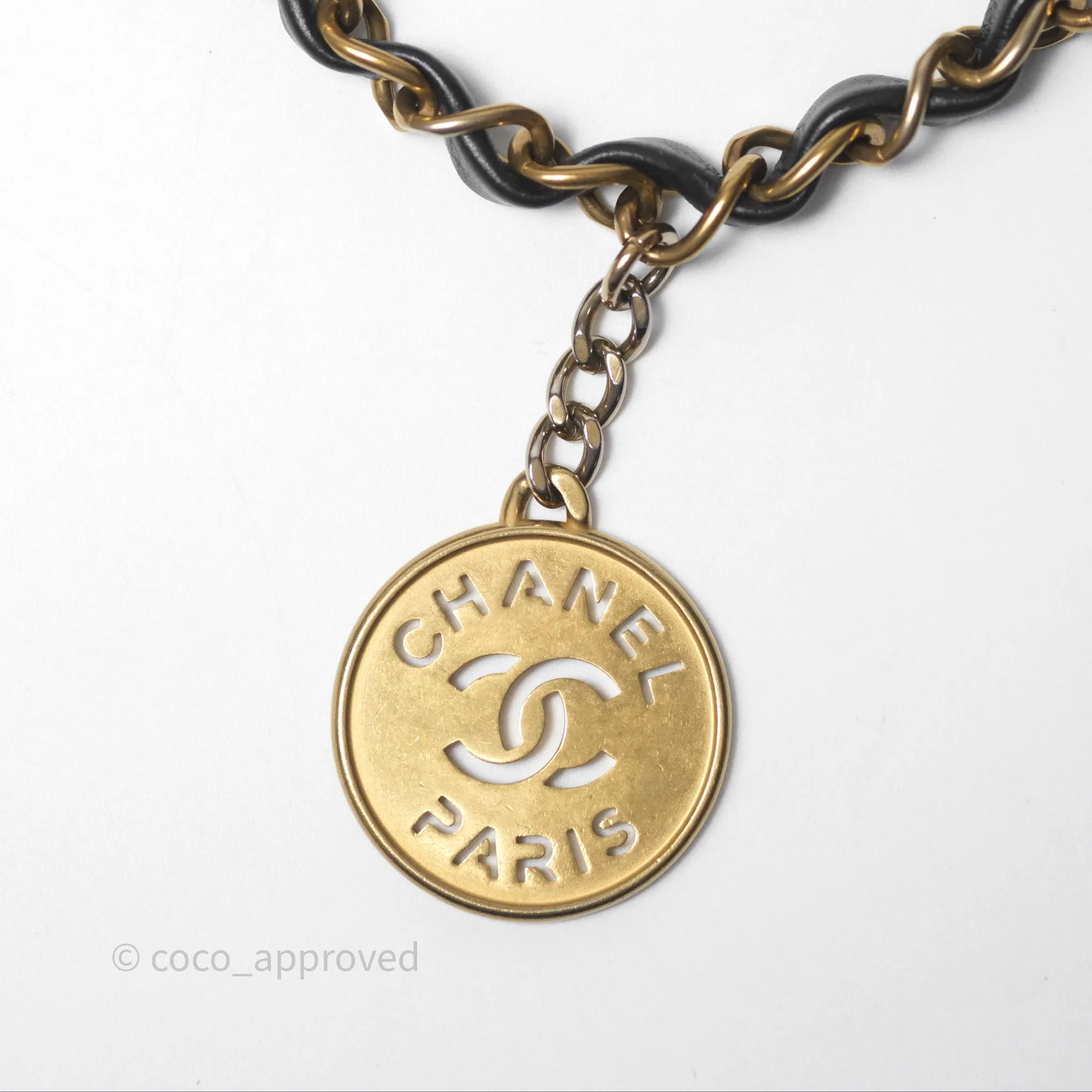Chanel 22 Small Black Shiny Calfskin Aged Gold Hardware