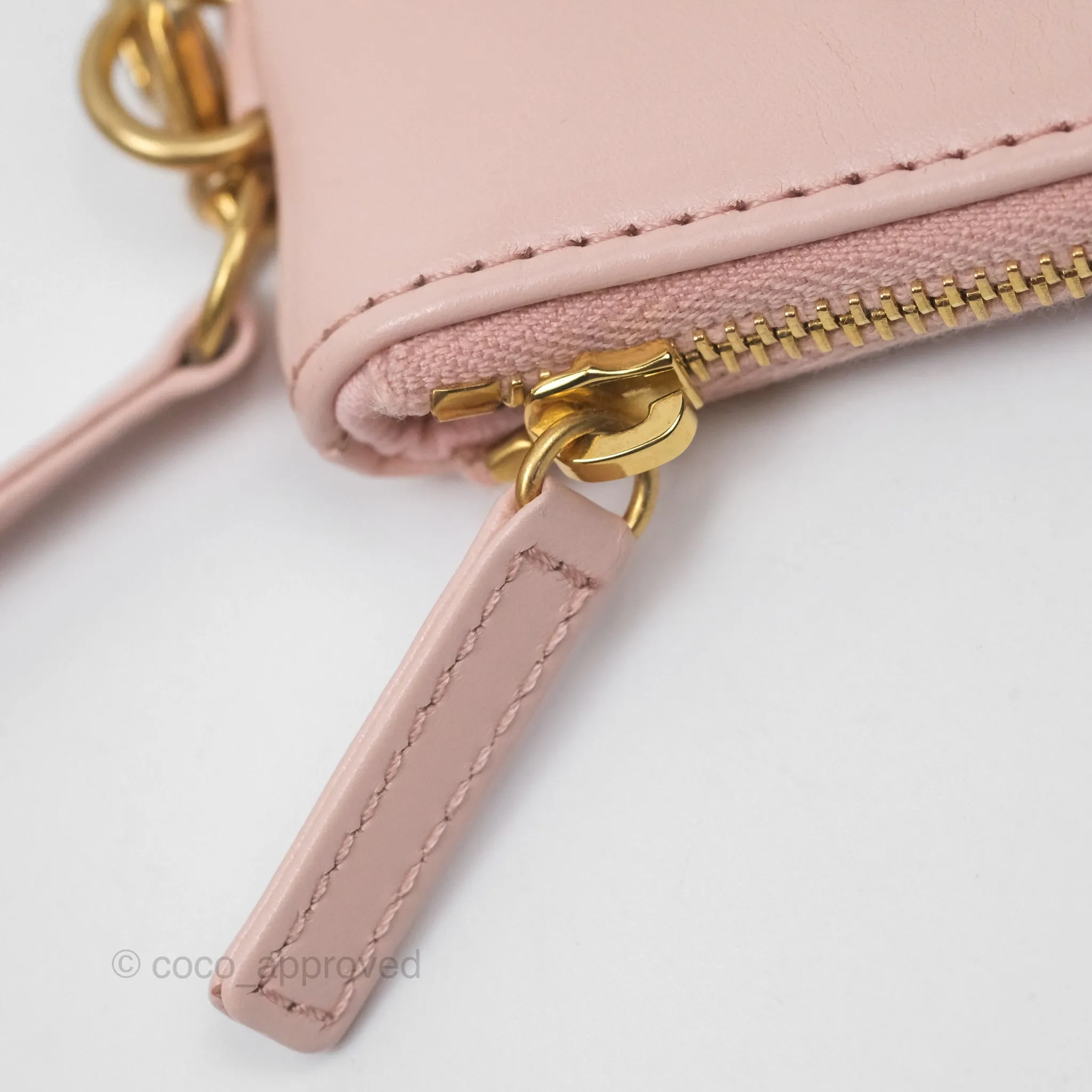 Chanel 22 Small Quilted Pink Shiny Crumpled Calfskin Aged Gold Hardware