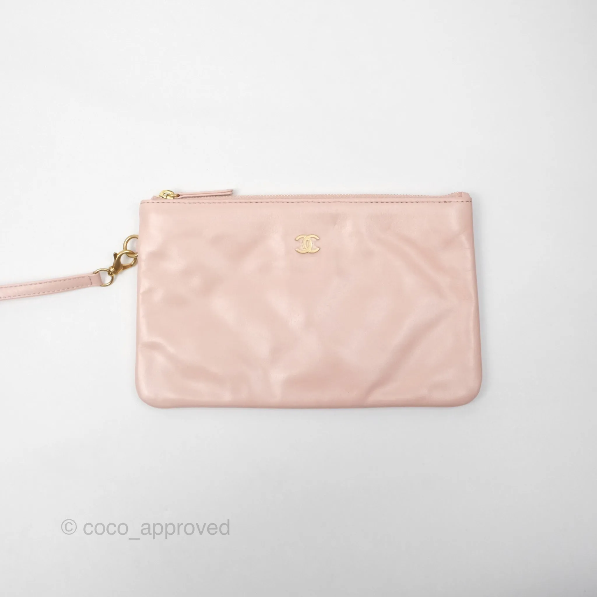 Chanel 22 Small Quilted Pink Shiny Crumpled Calfskin Aged Gold Hardware