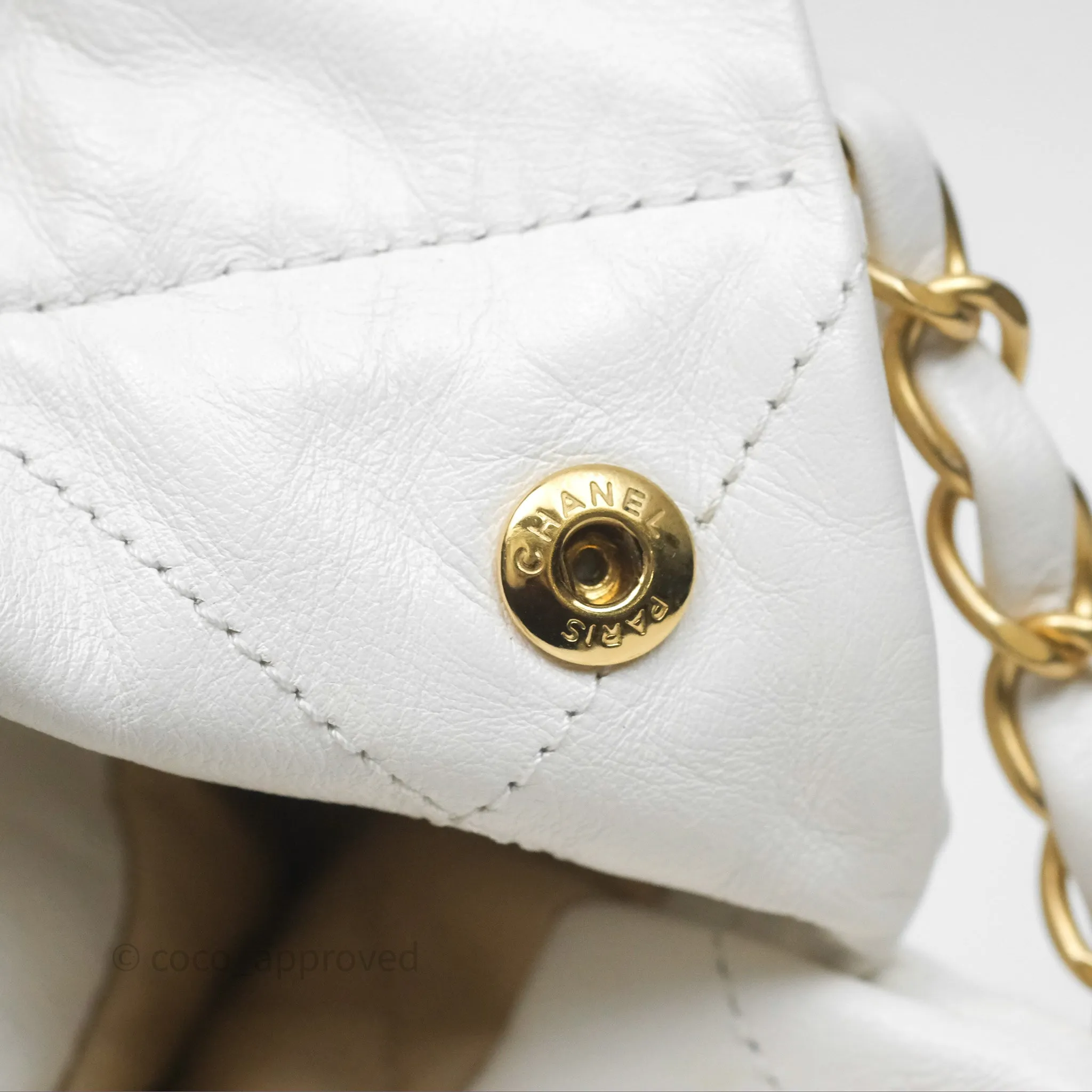Chanel 22 Small White Shiny Calfskin Aged Gold Hardware