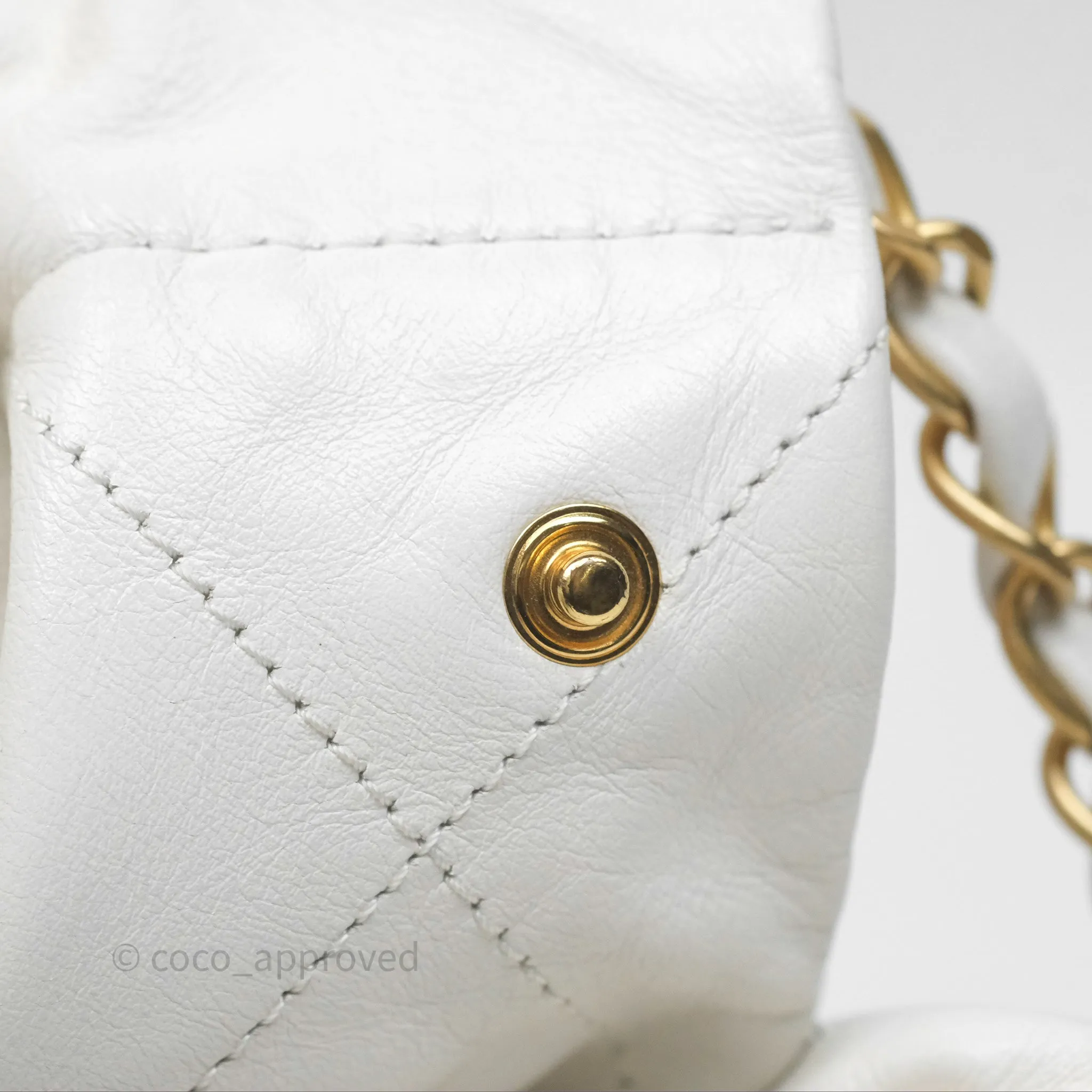 Chanel 22 Small White Shiny Calfskin Aged Gold Hardware