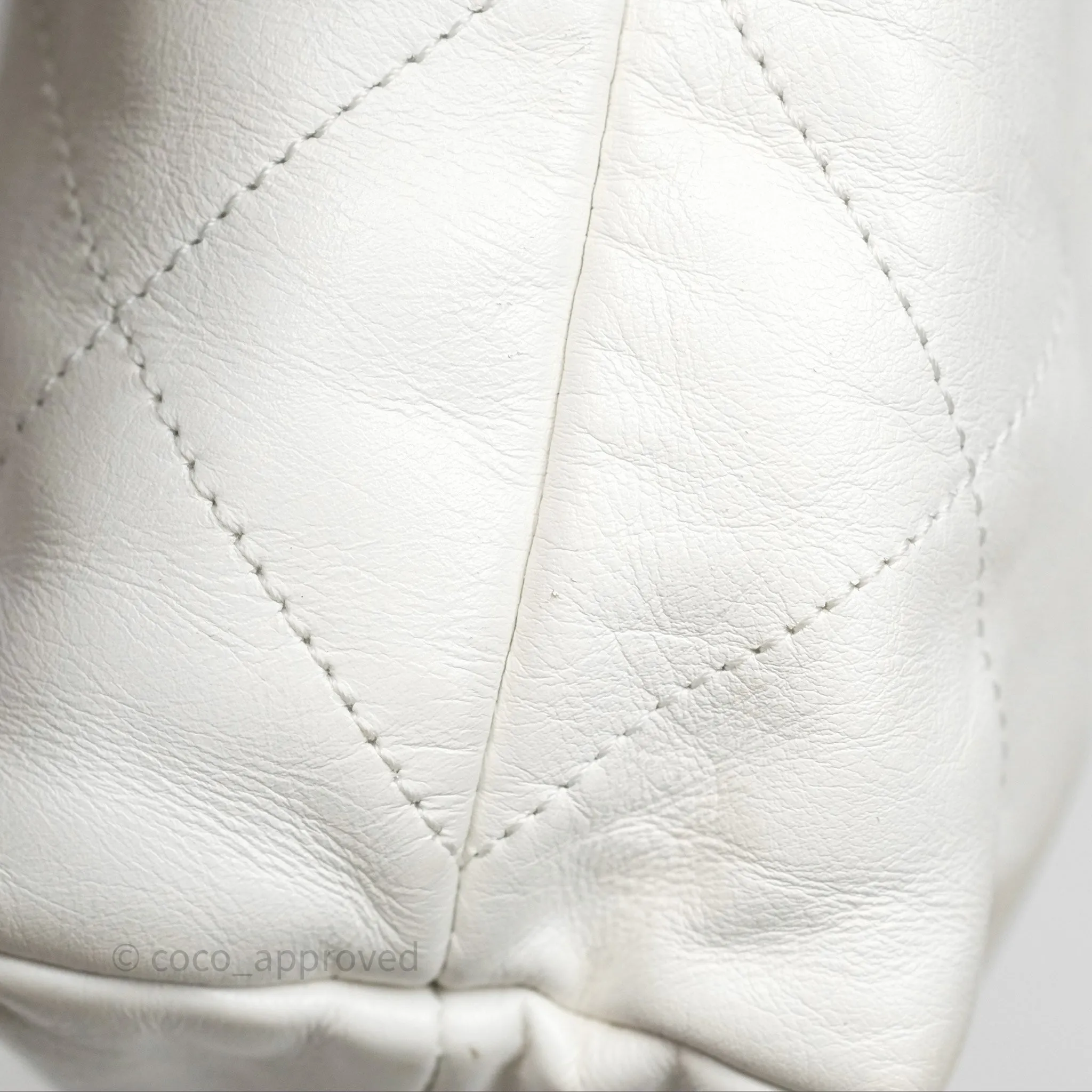 Chanel 22 Small White Shiny Calfskin Aged Gold Hardware