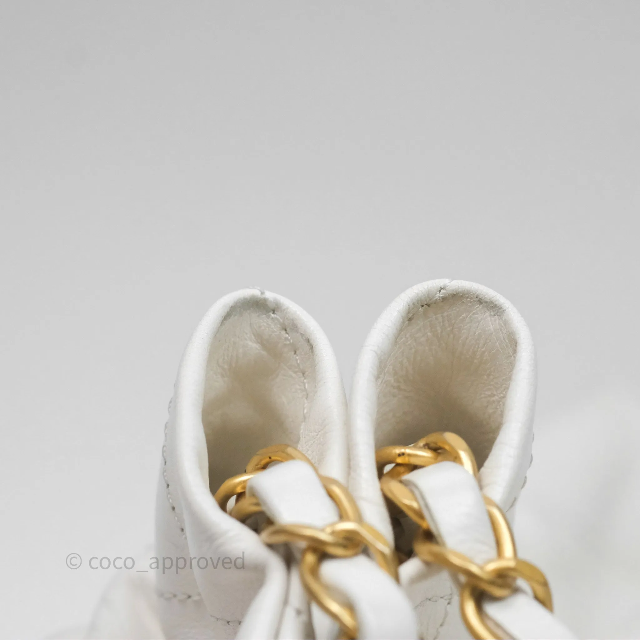 Chanel 22 Small White Shiny Calfskin Aged Gold Hardware