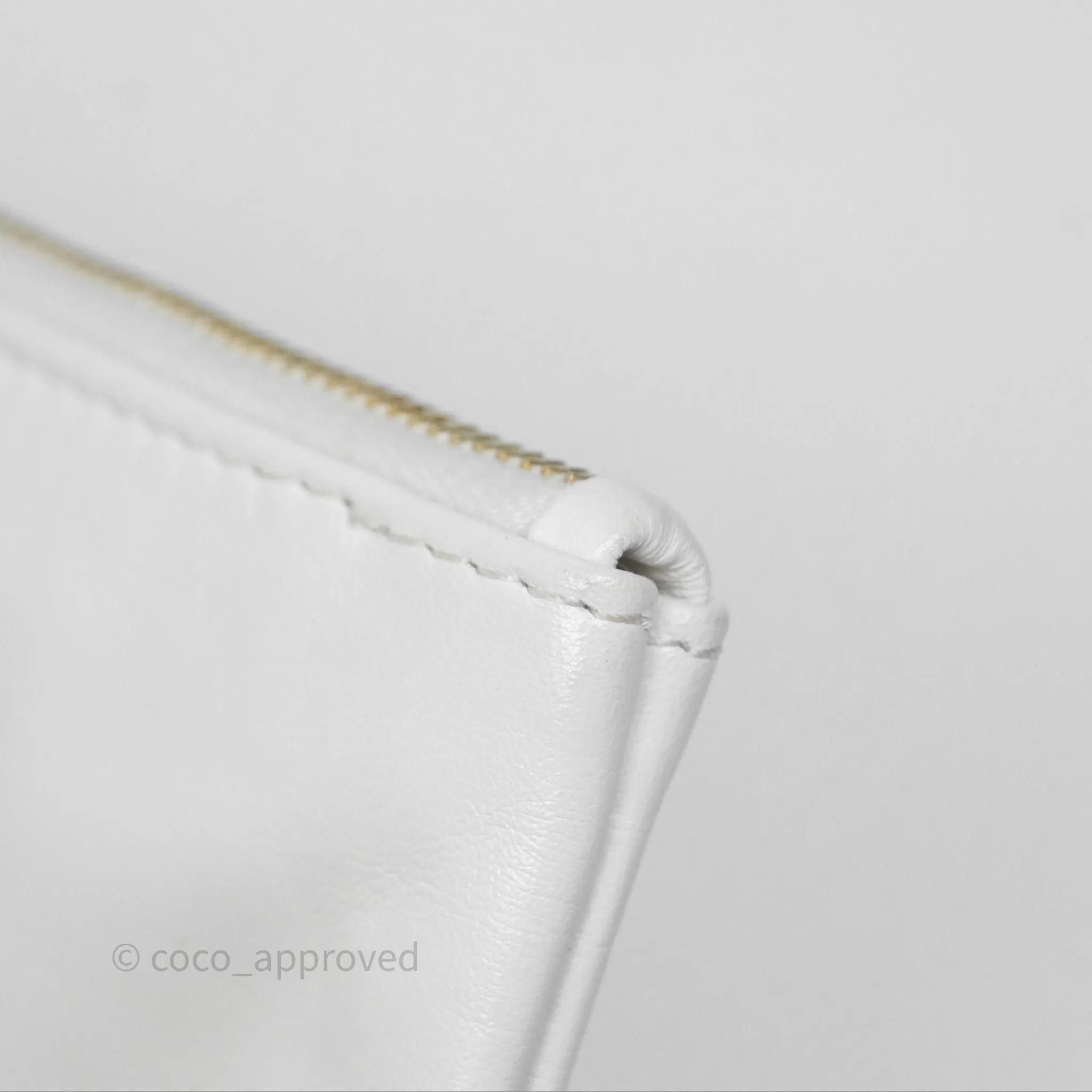 Chanel 22 Small White Shiny Calfskin Aged Gold Hardware