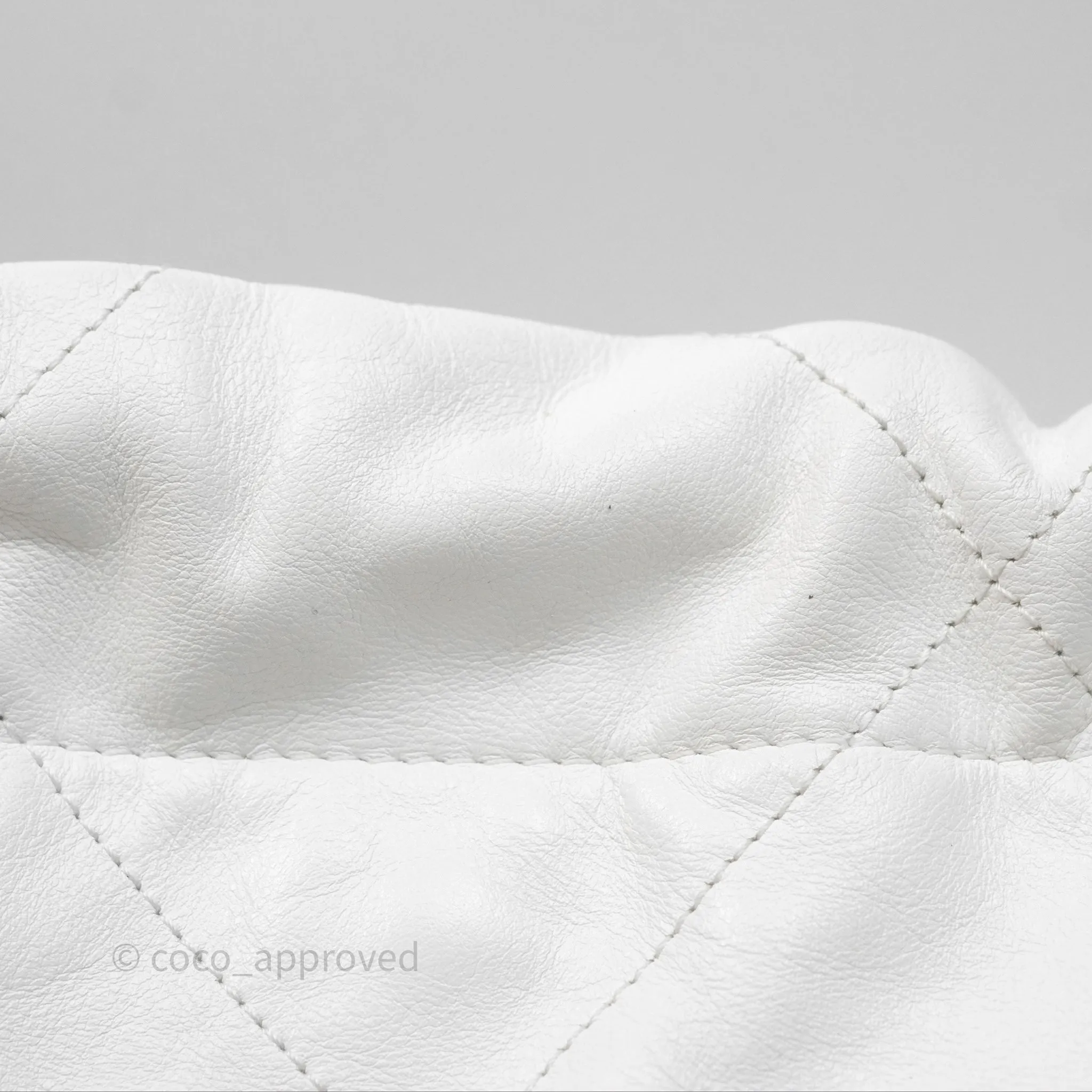 Chanel 22 Small White Shiny Calfskin Aged Gold Hardware