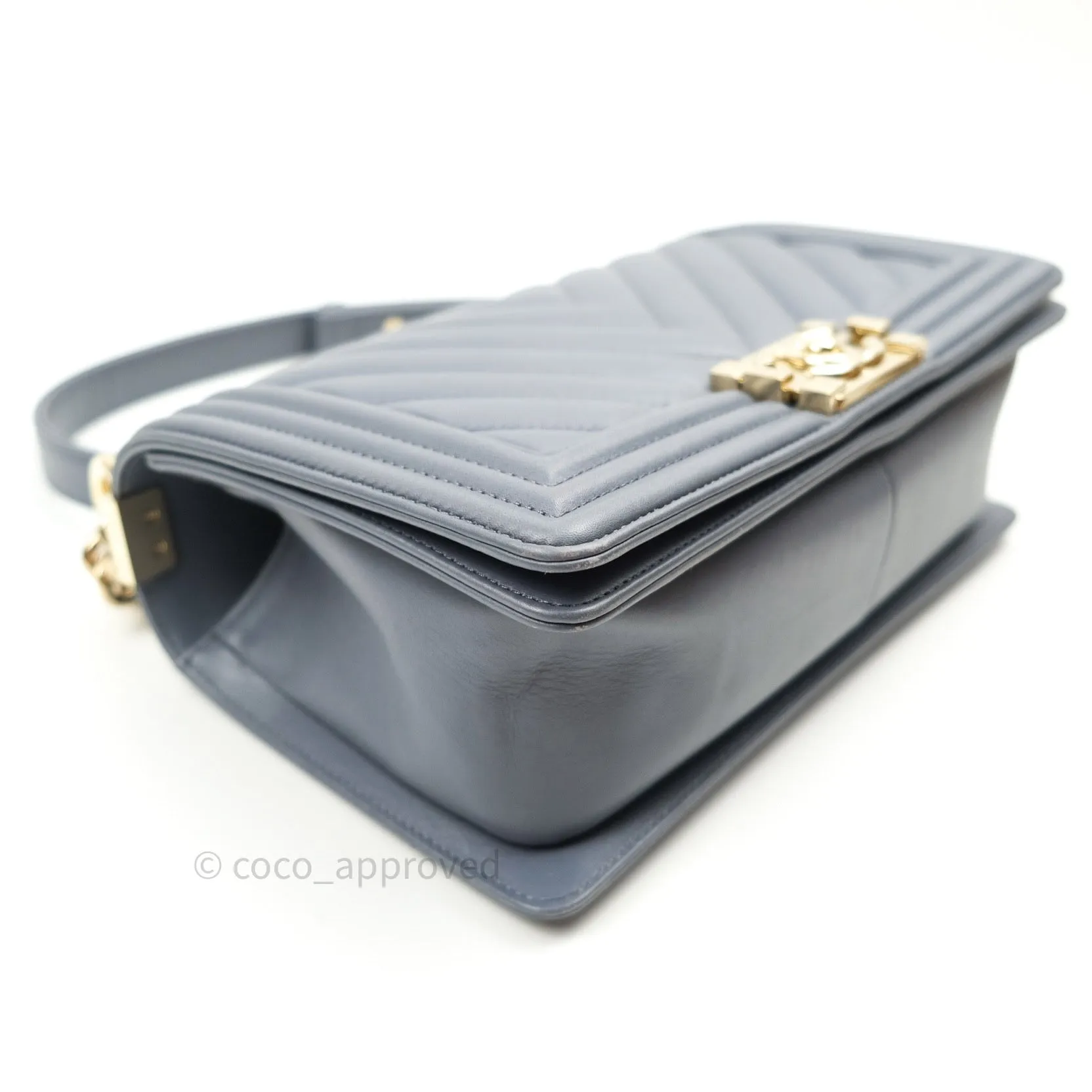 Chanel Boy Chevron Medium Grey Calfskin Light Gold Hardware