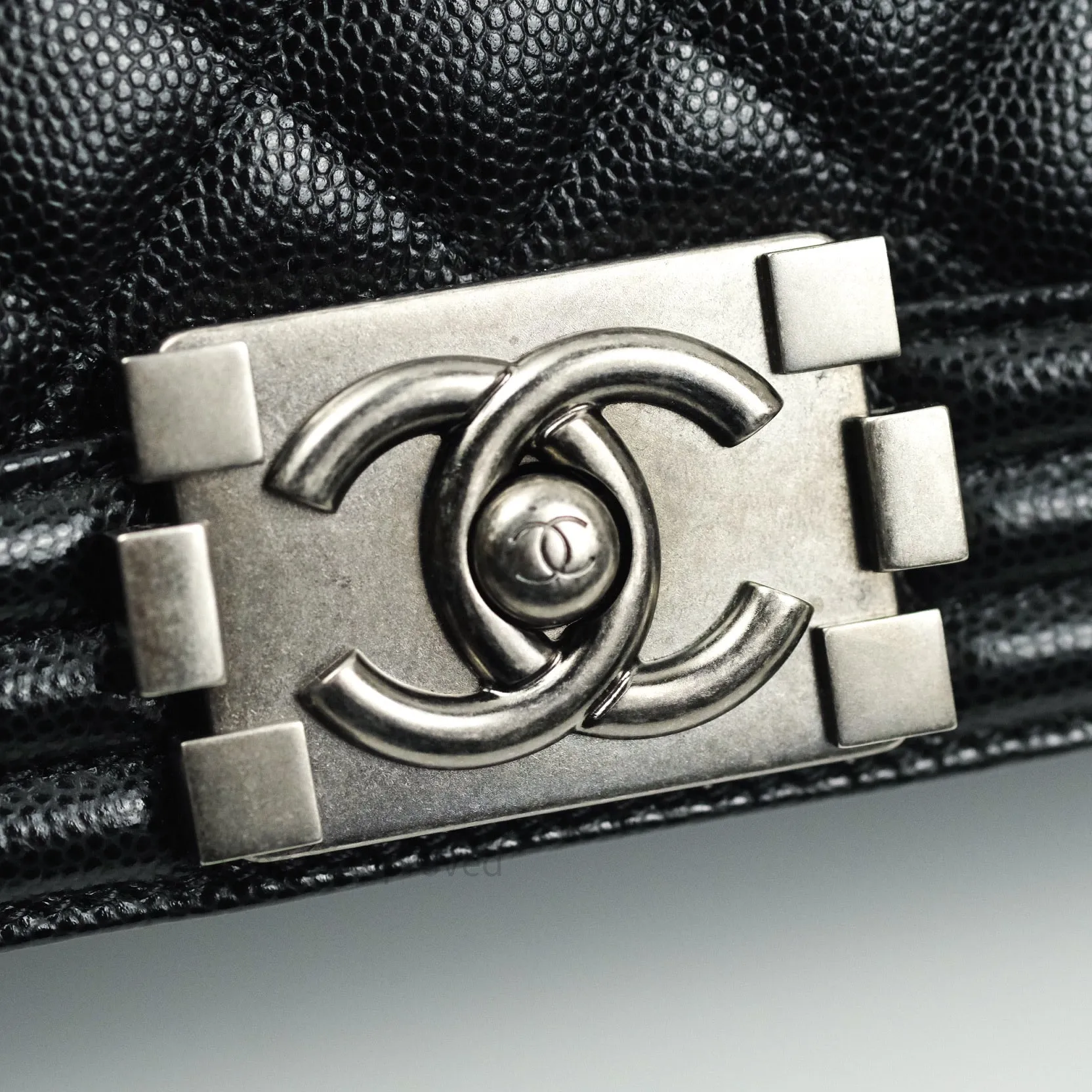 Chanel Boy Quilted Medium Black Caviar Ruthenium Hardware