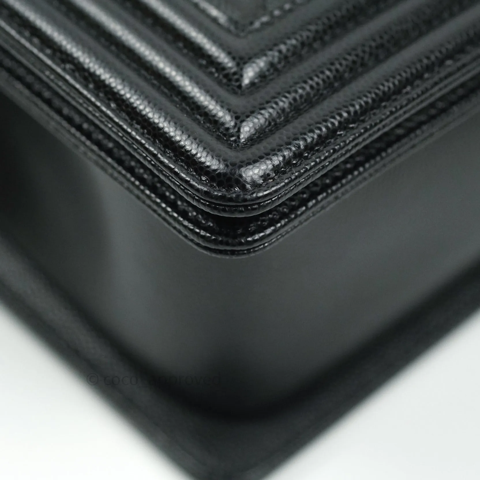 Chanel Boy Quilted Medium Black Caviar Ruthenium Hardware