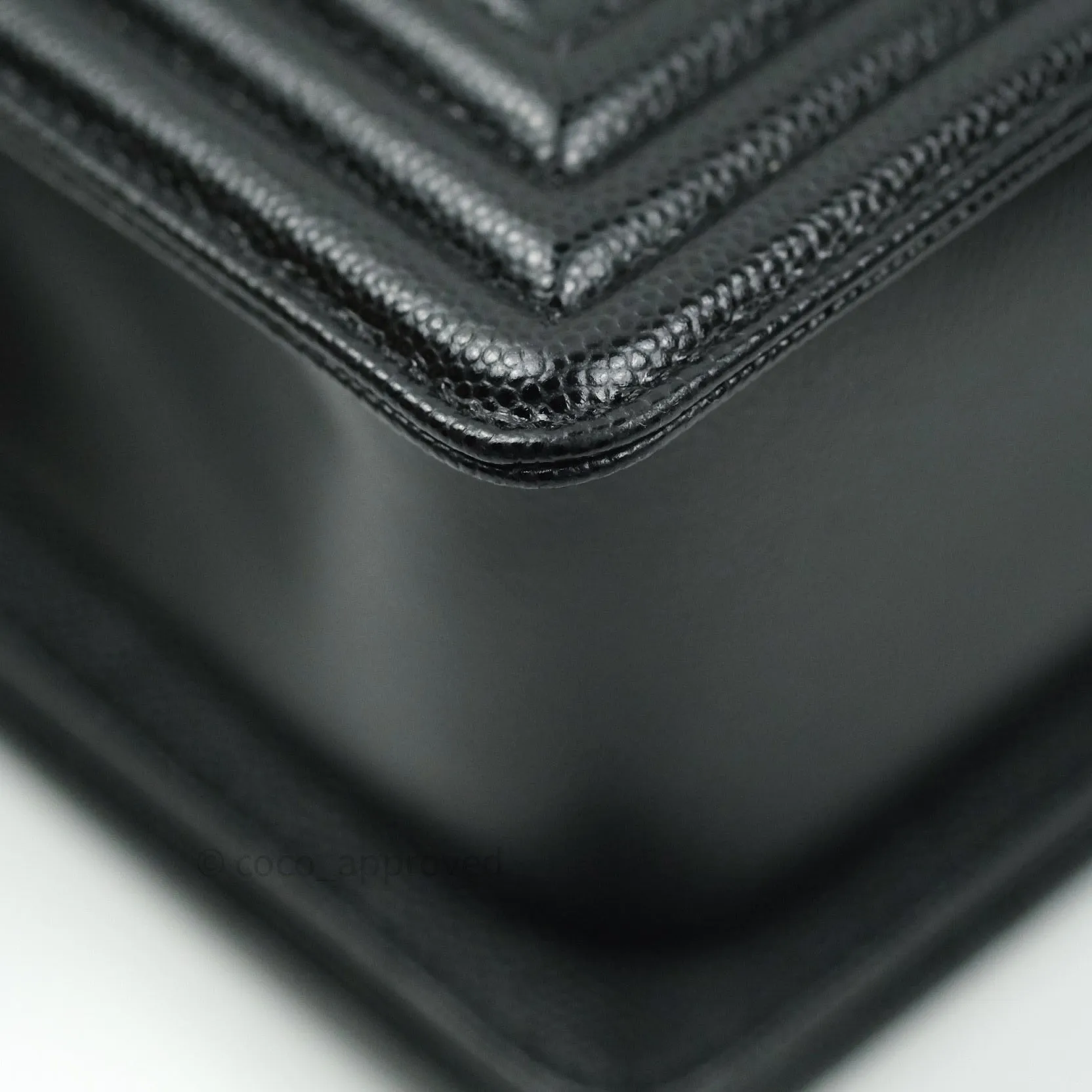 Chanel Boy Quilted Medium Black Caviar Ruthenium Hardware