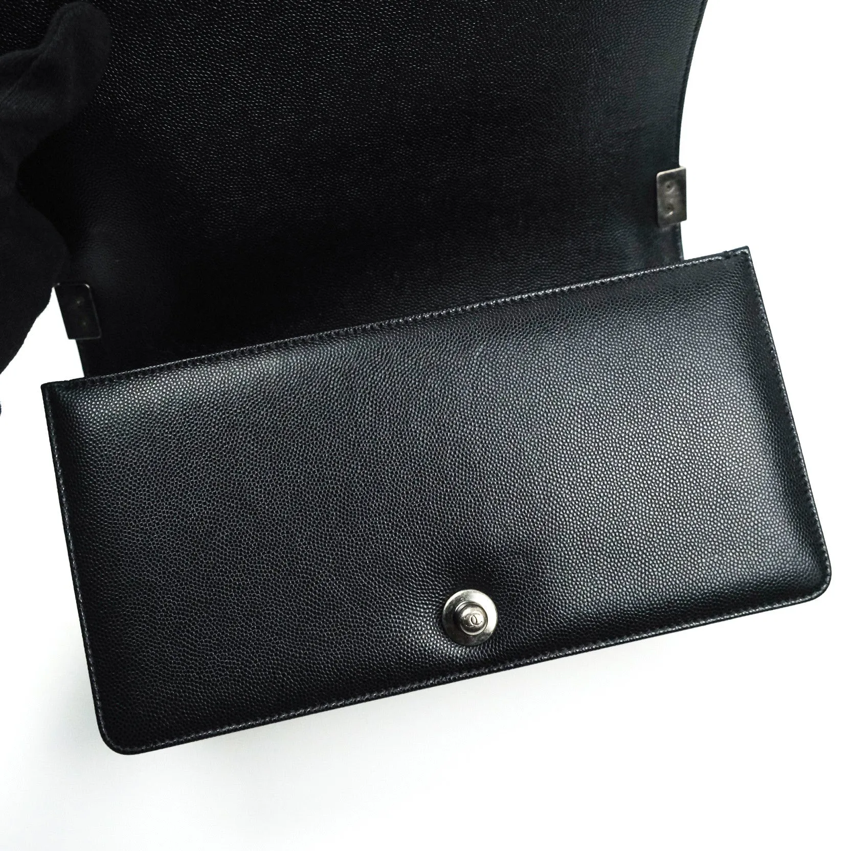 Chanel Boy Quilted Medium Black Caviar Ruthenium Hardware