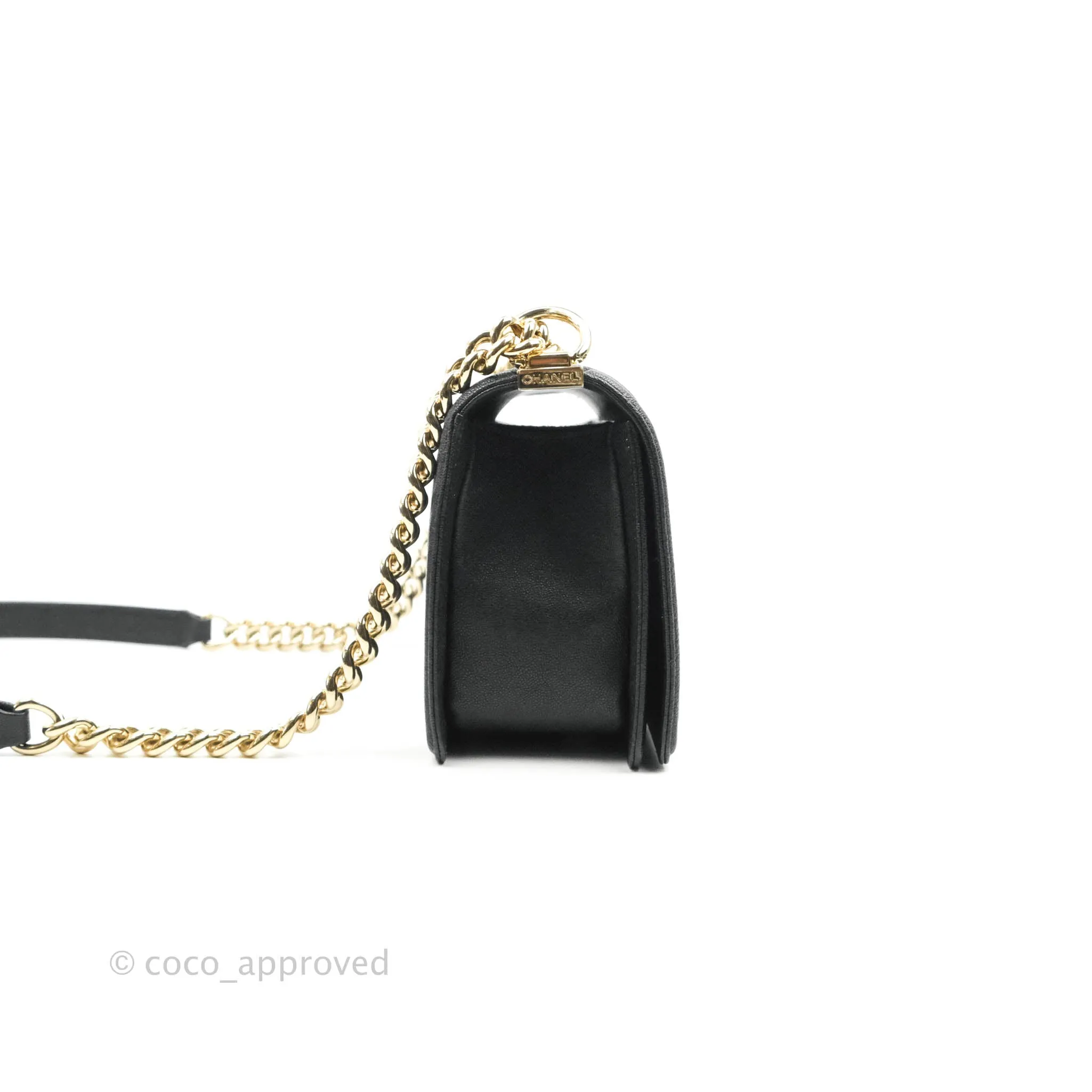 Chanel Chevron Medium Boy Black Grained Calfskin Gold Hardware