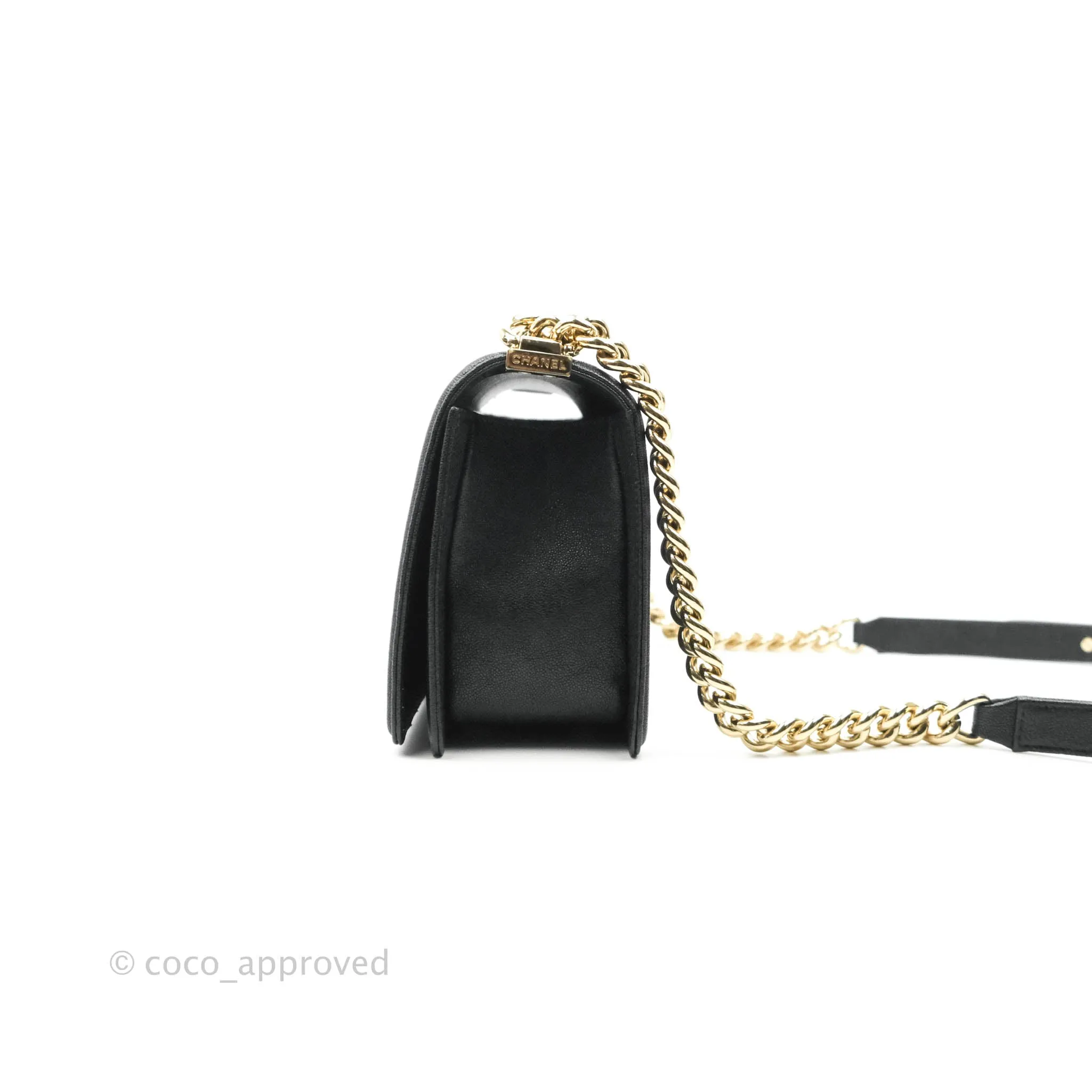 Chanel Chevron Medium Boy Black Grained Calfskin Gold Hardware