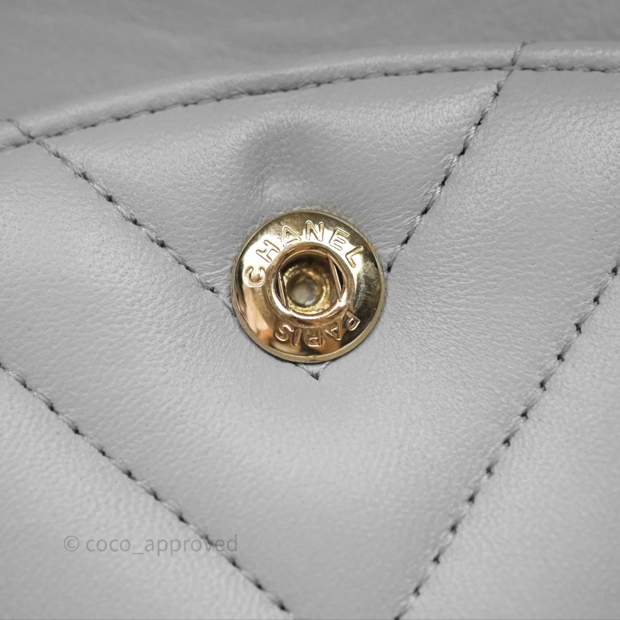Chanel Classic M/L Medium Flap Chevron Grey Lambskin Gold Hardware