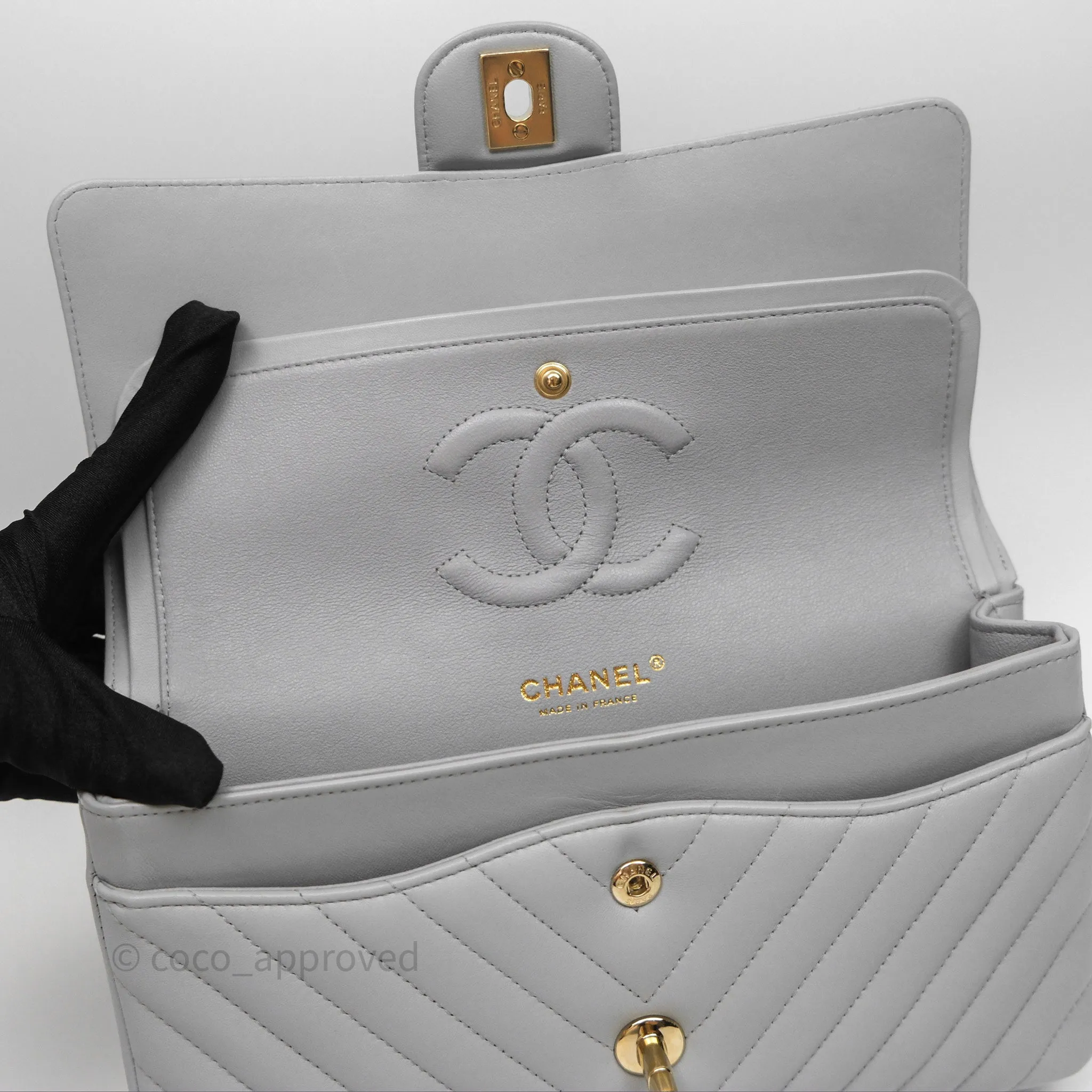 Chanel Classic M/L Medium Flap Chevron Grey Lambskin Gold Hardware