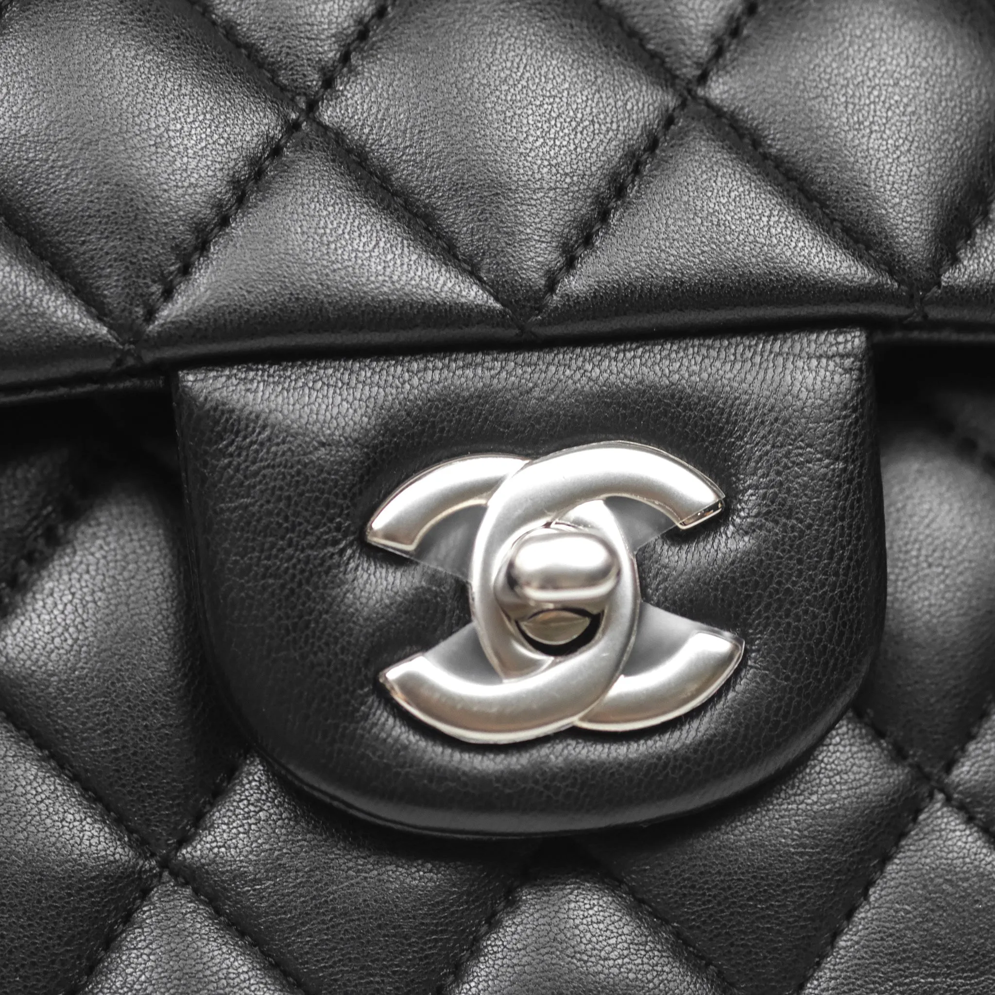 Chanel Classic M/L Medium Flap Quilted Black Lambskin Silver Hardware