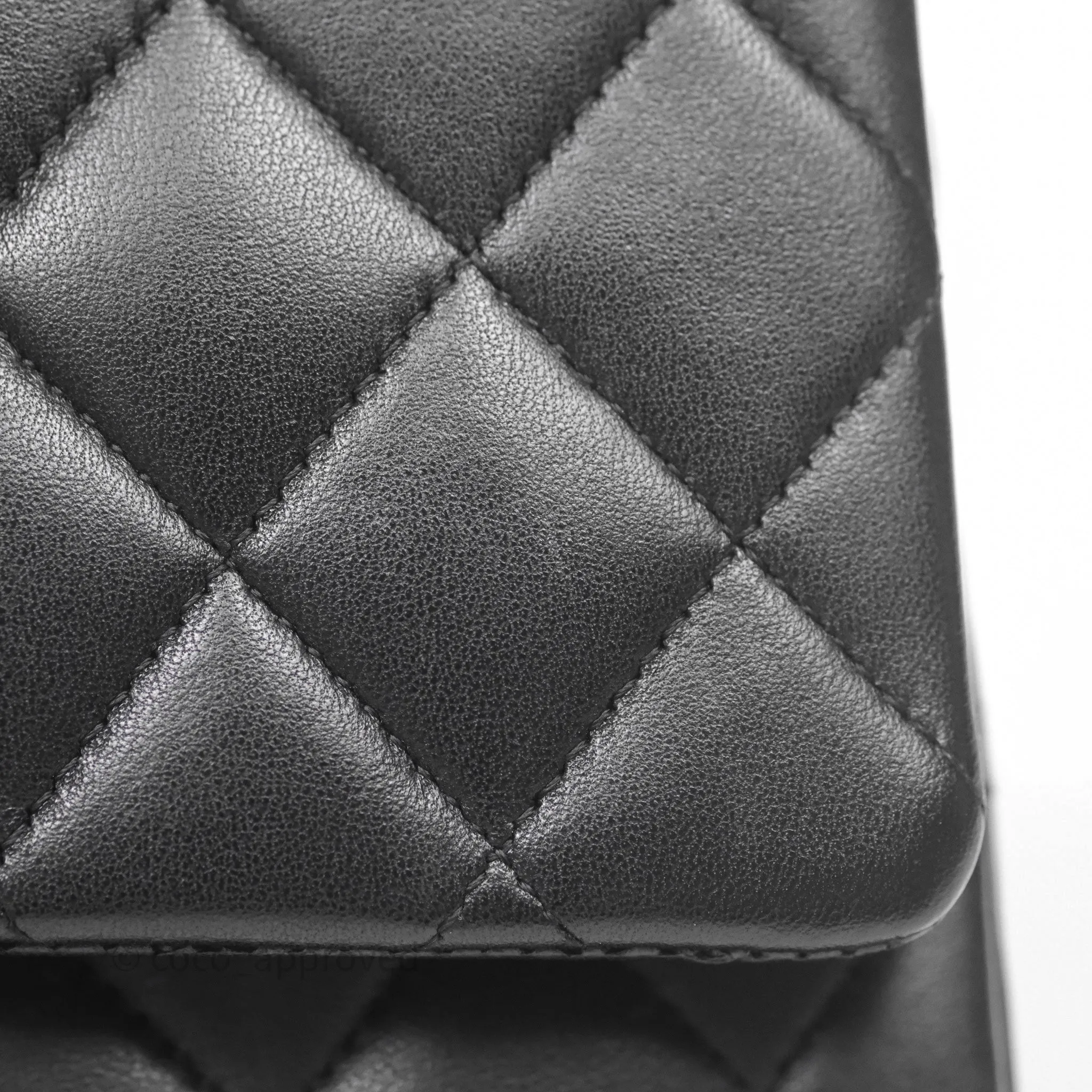 Chanel Classic M/L Medium Flap Quilted Black Lambskin Silver Hardware