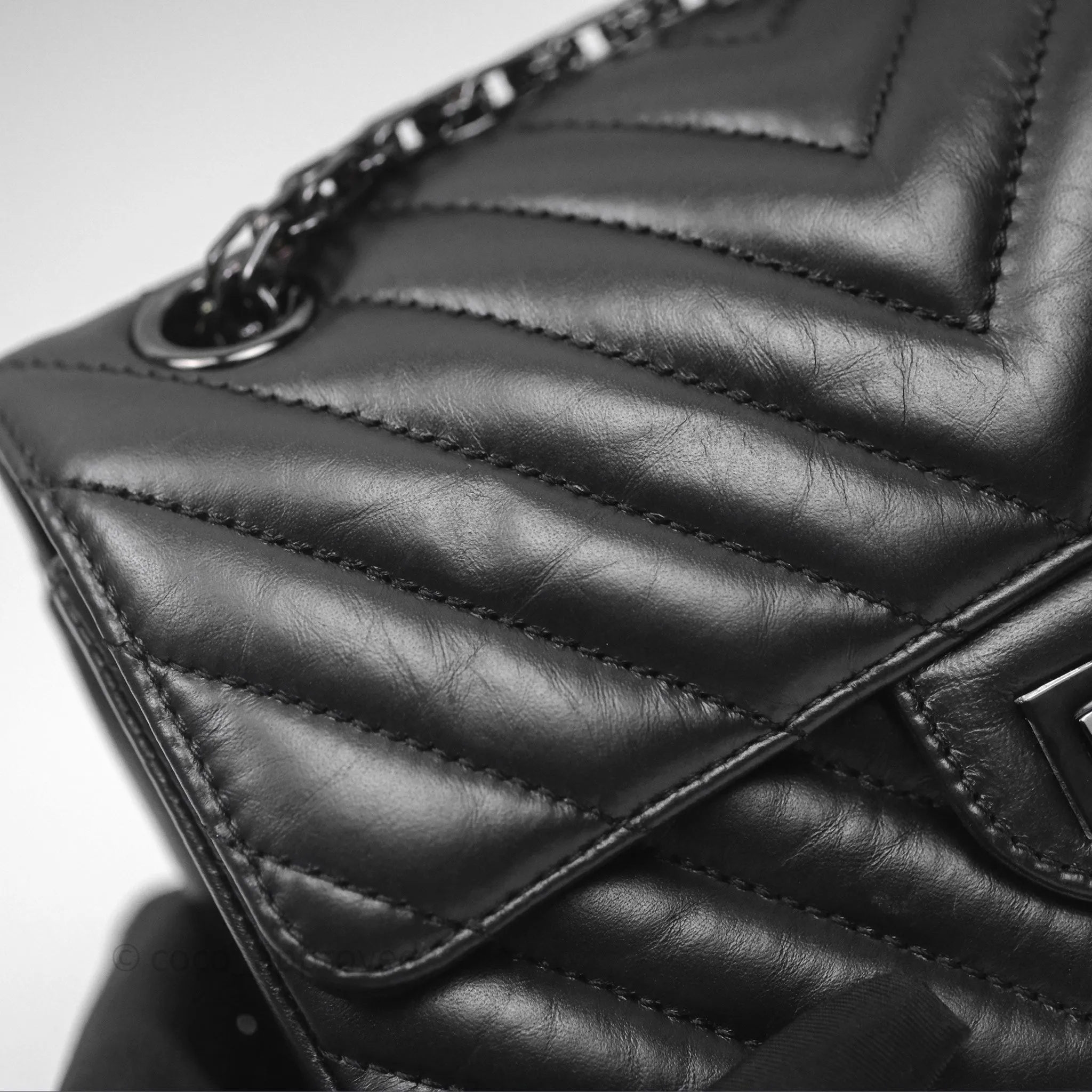 Chanel Mini Reissue 224 So Black Chevron Calfskin