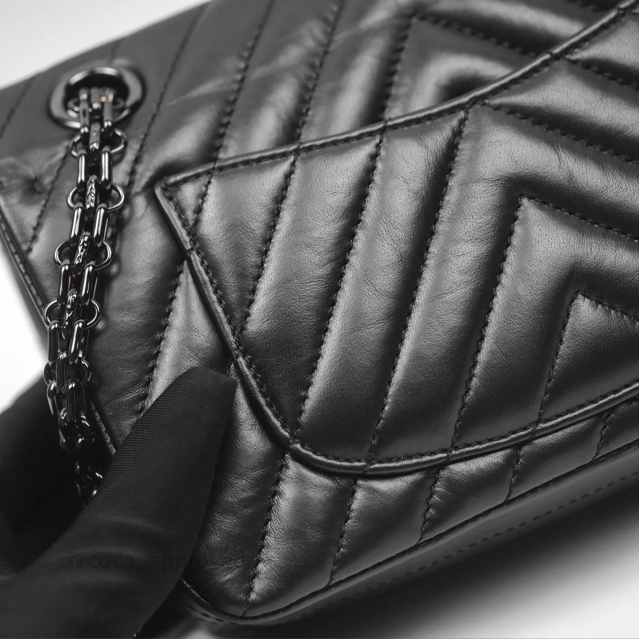 Chanel Mini Reissue 224 So Black Chevron Calfskin