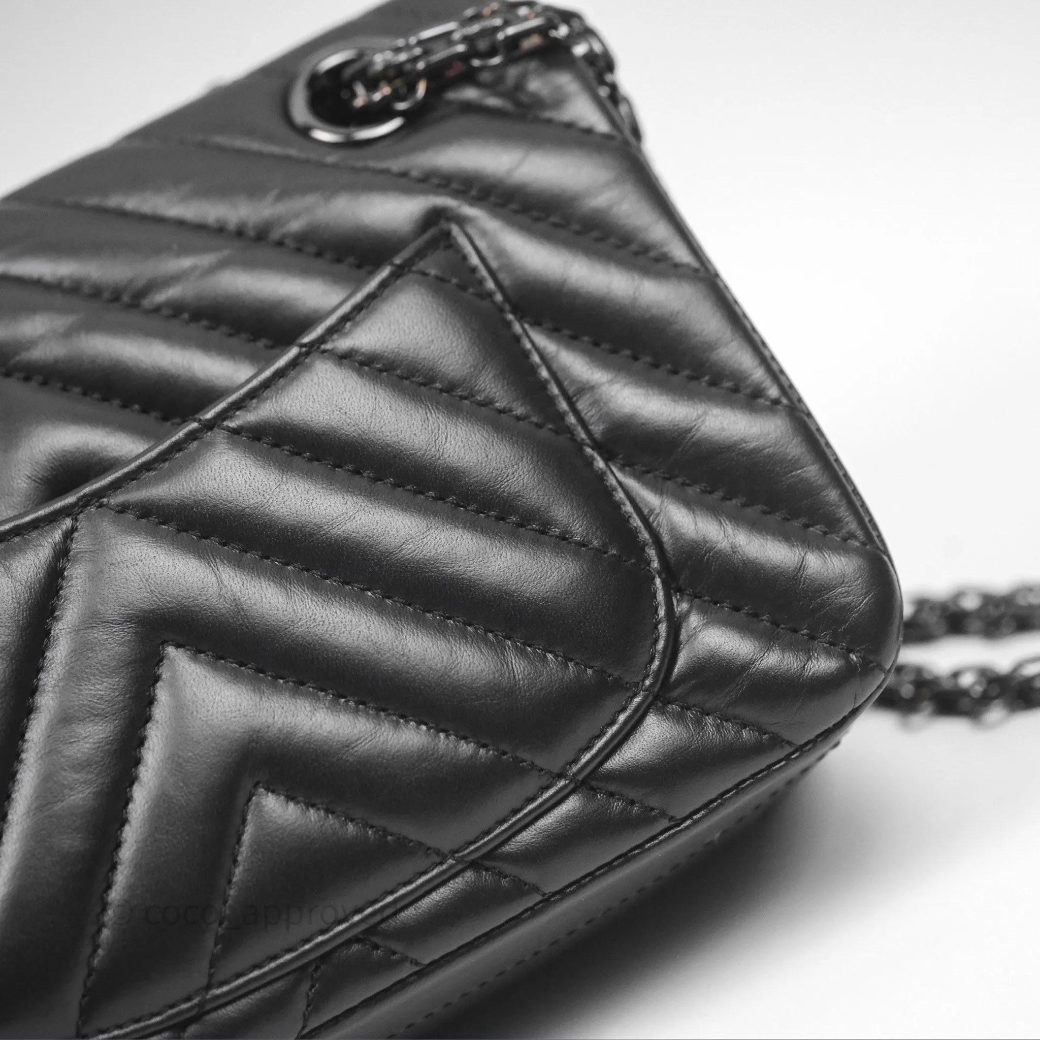 Chanel Mini Reissue 224 So Black Chevron Calfskin