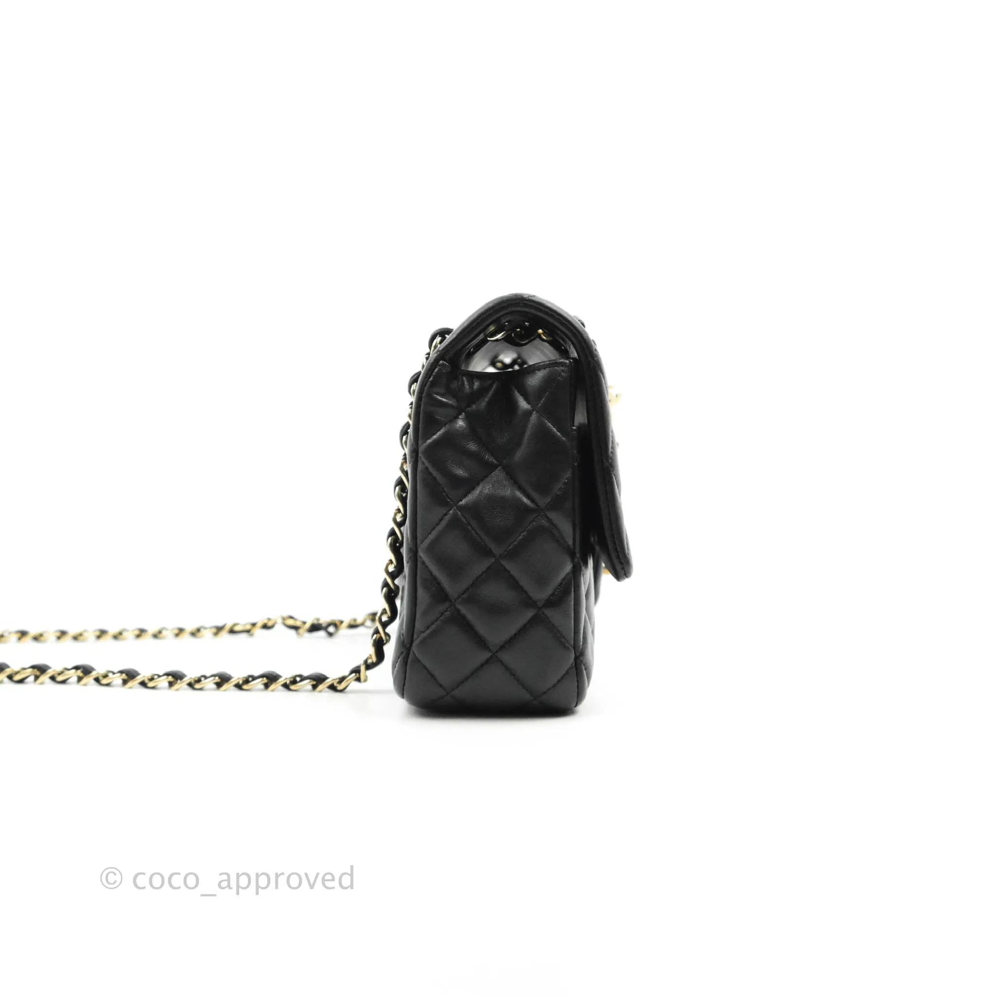 Chanel M/L Medium Flap Bag Valentine Limited Edition Black Lambskin Gold Hardware