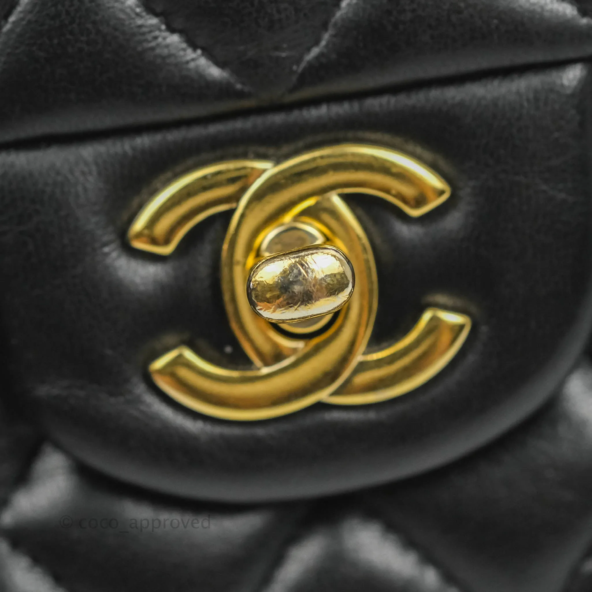 Chanel M/L Medium Flap Bag Valentine Limited Edition Black Lambskin Gold Hardware