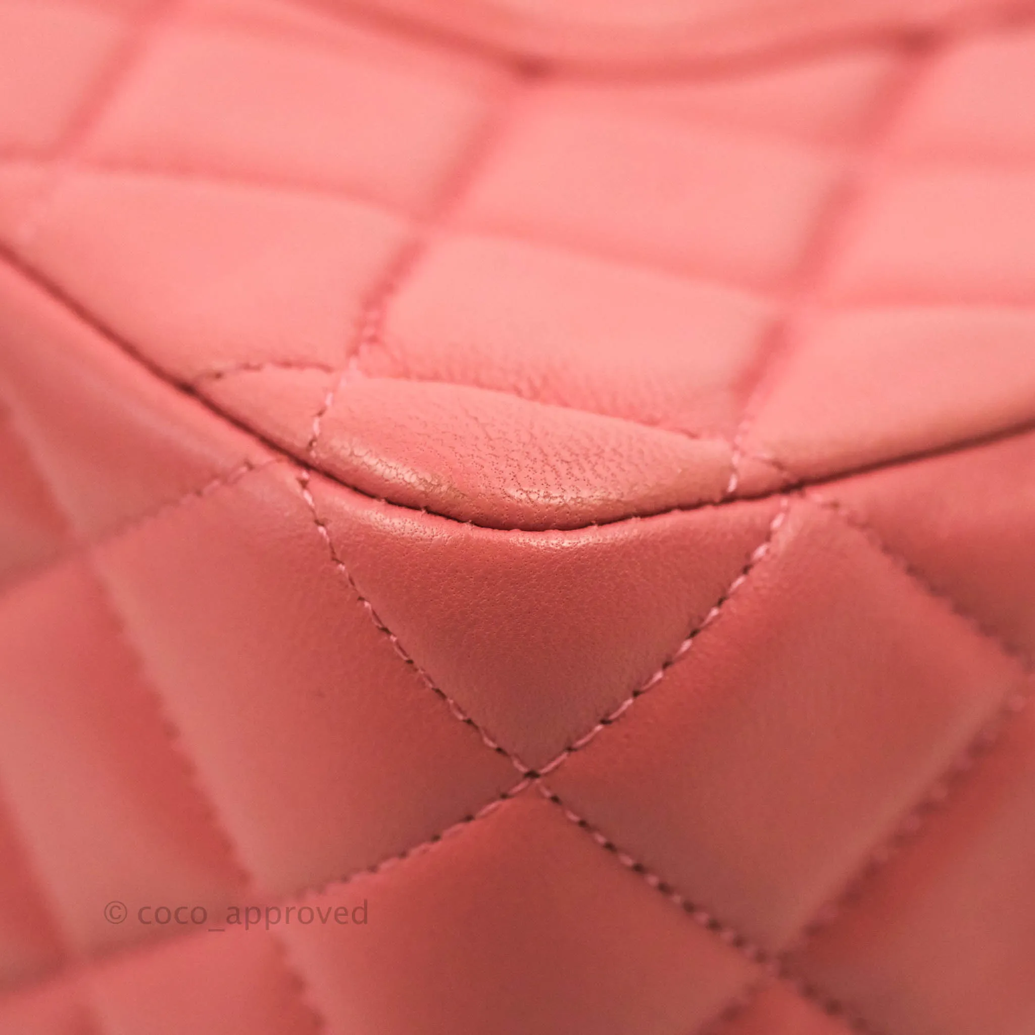 Chanel M/L Medium Flap Bag Valentine Limited Edition Pink Lambskin Gold Hardware