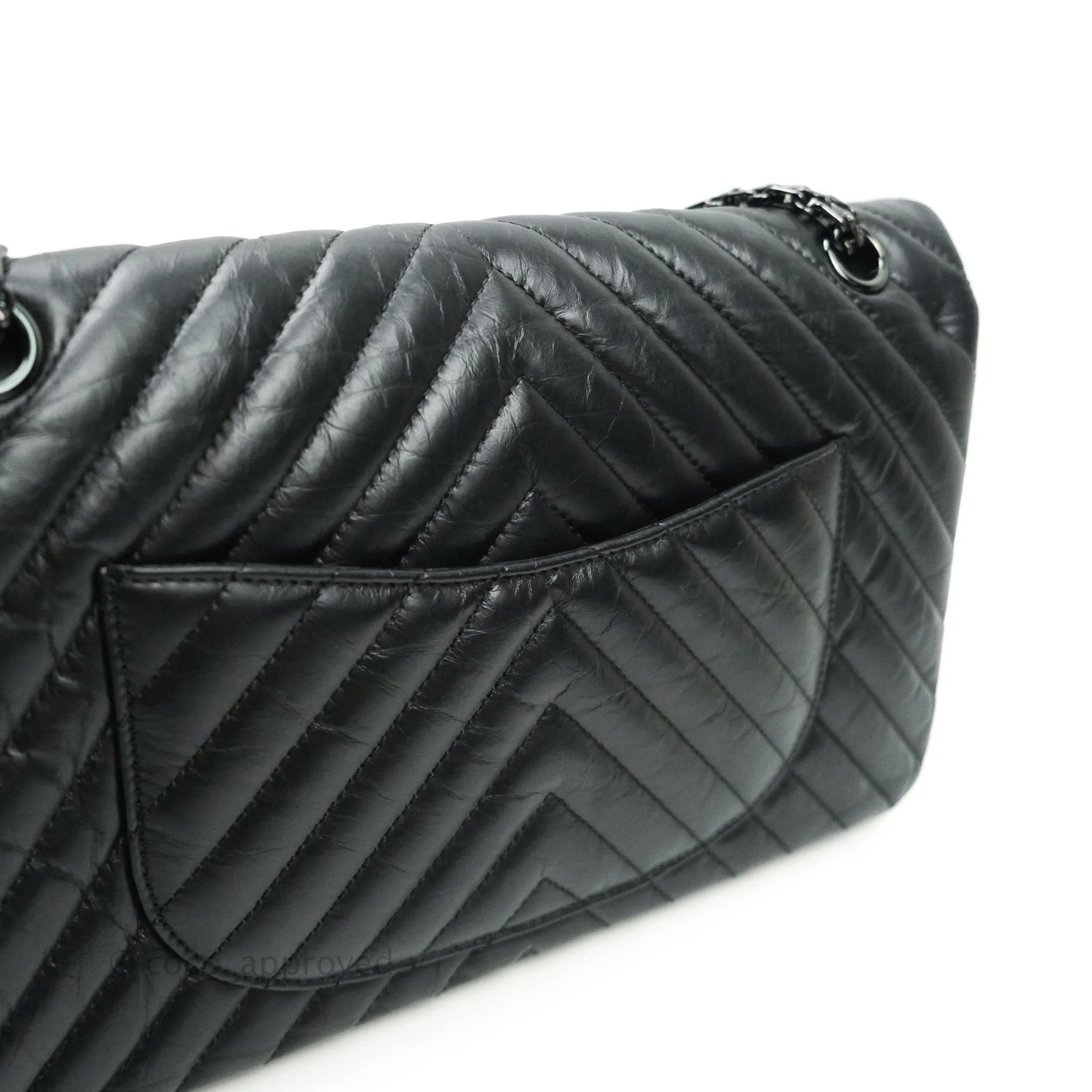 Chanel Reissue Chevron Aged Calfskin So Black Hardware 226