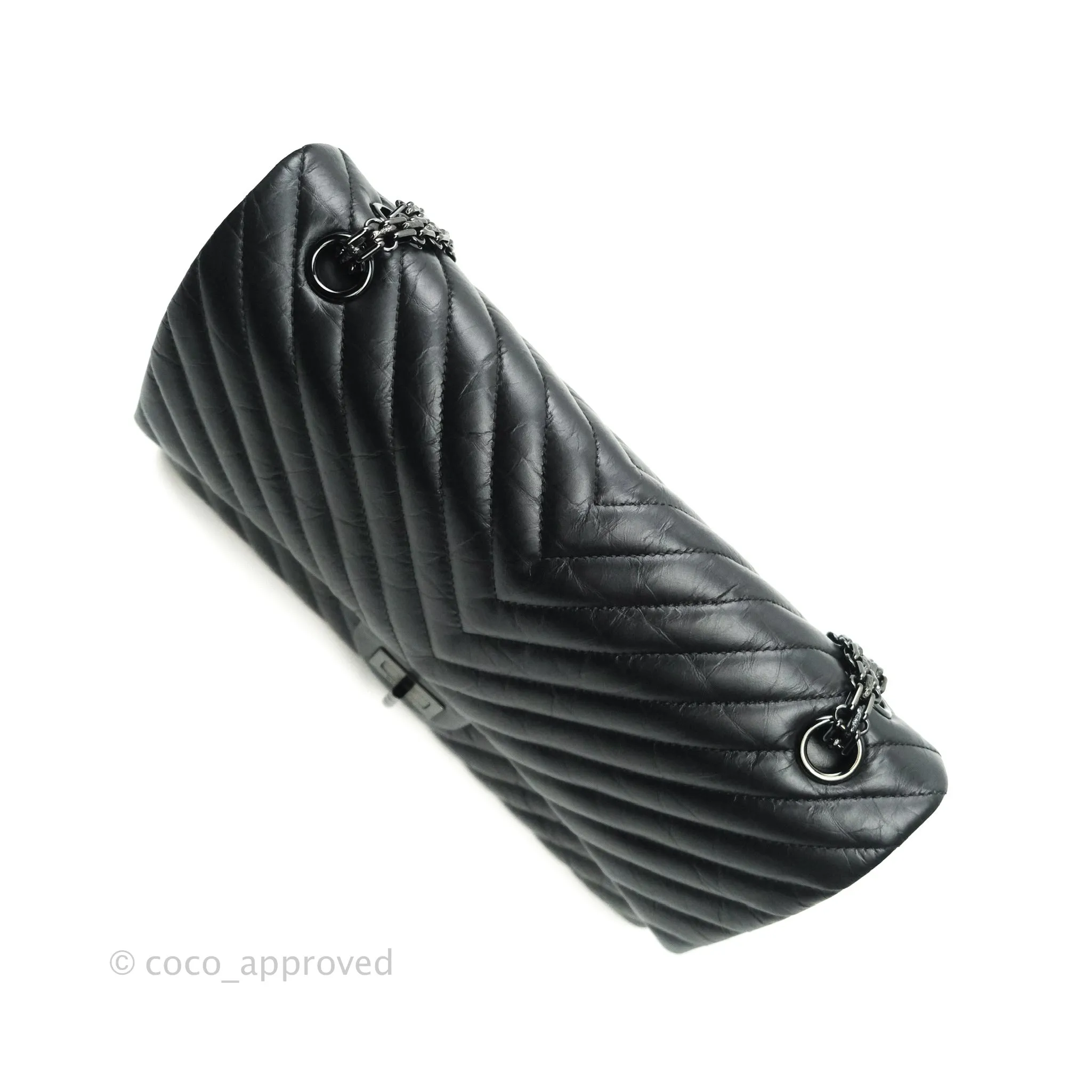 Chanel Reissue Chevron Aged Calfskin So Black Hardware 226