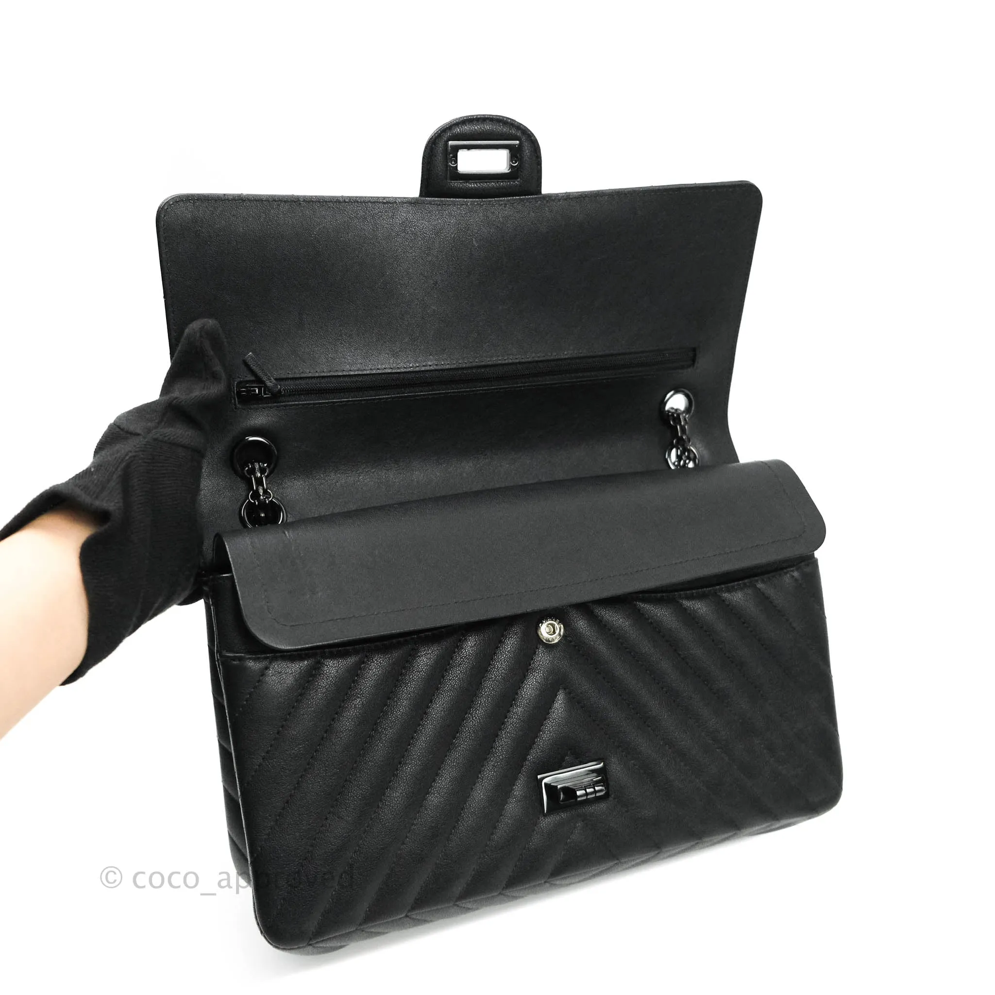 Chanel Reissue Chevron So Black Black Hardware 226