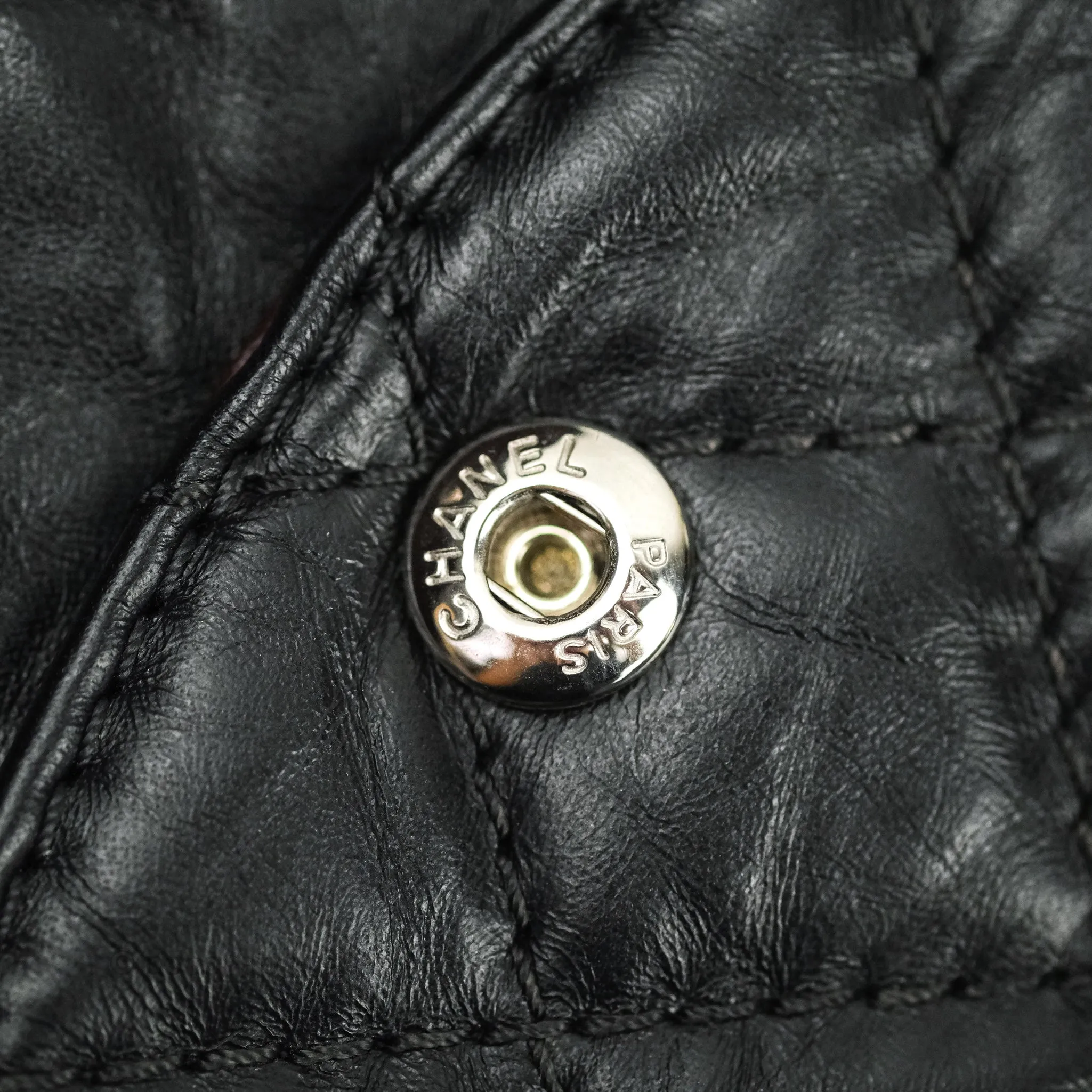 Chanel Reissue Quilted Aged Calfskin Black Ruthenium Hardware 225