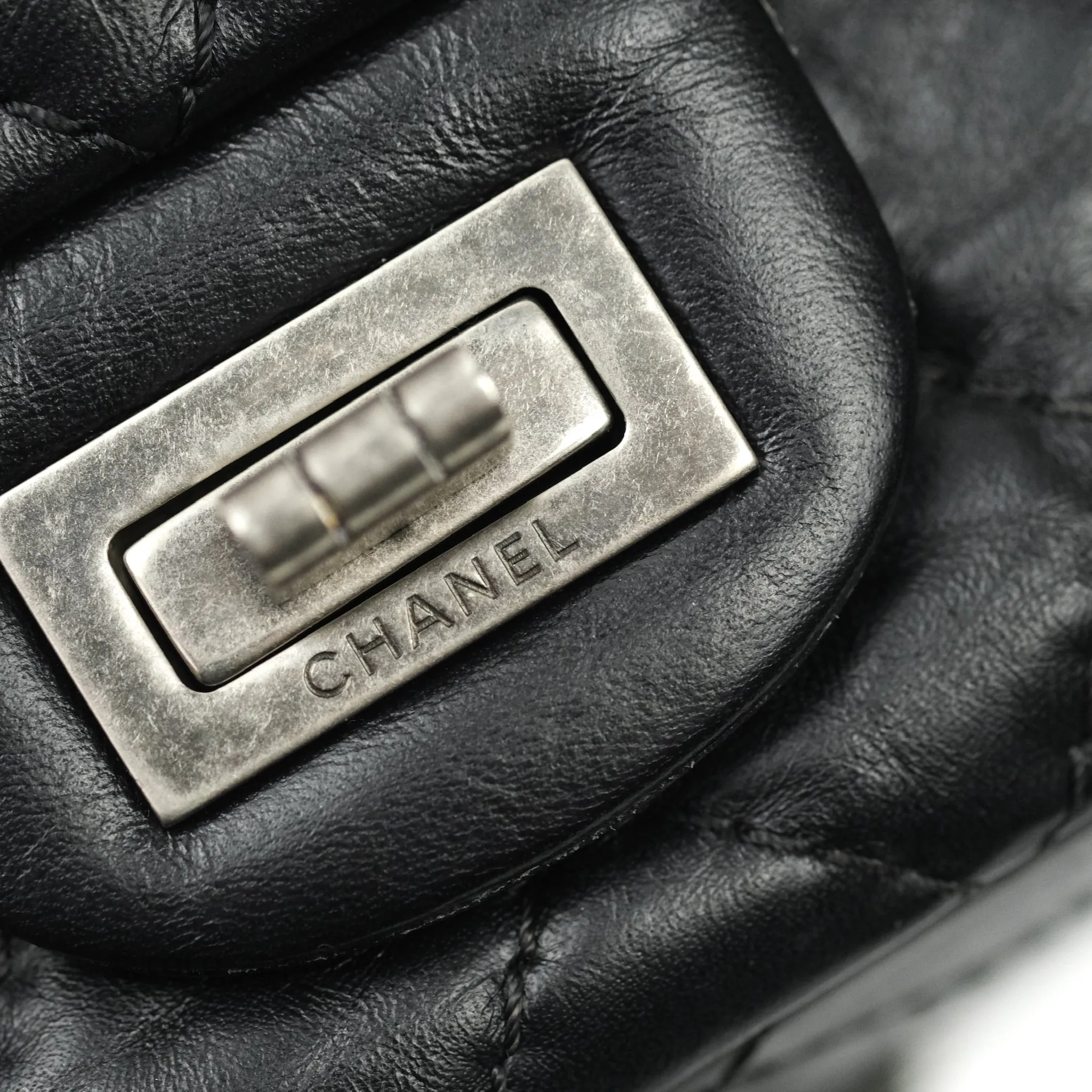 Chanel Reissue Quilted Aged Calfskin Black Ruthenium Hardware 225