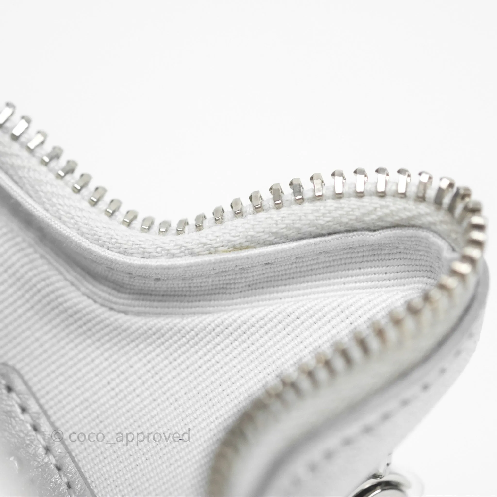 Chanel Star Coin Purse Metallic Silver Lambskin Silver Hardware