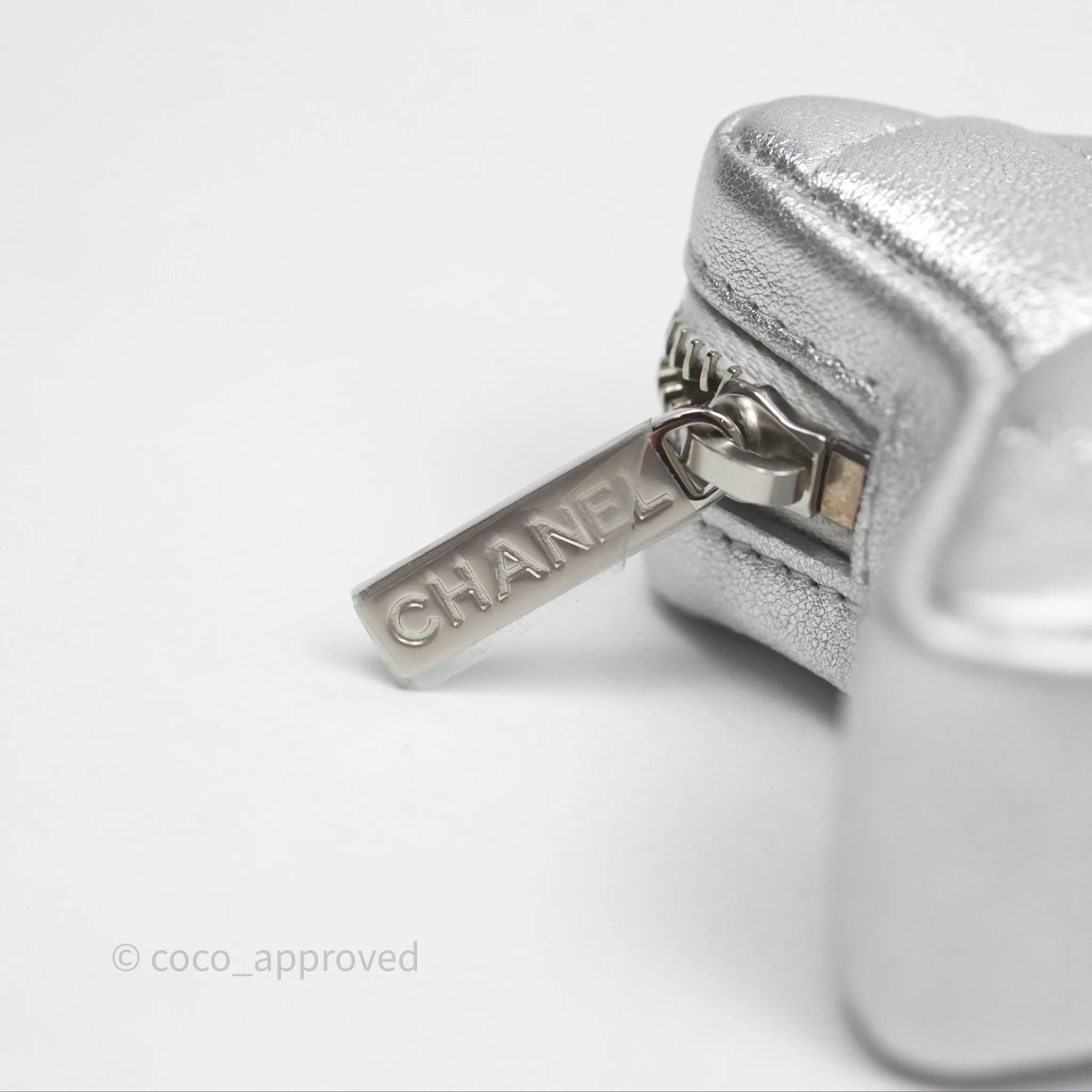 Chanel Star Coin Purse Metallic Silver Lambskin Silver Hardware