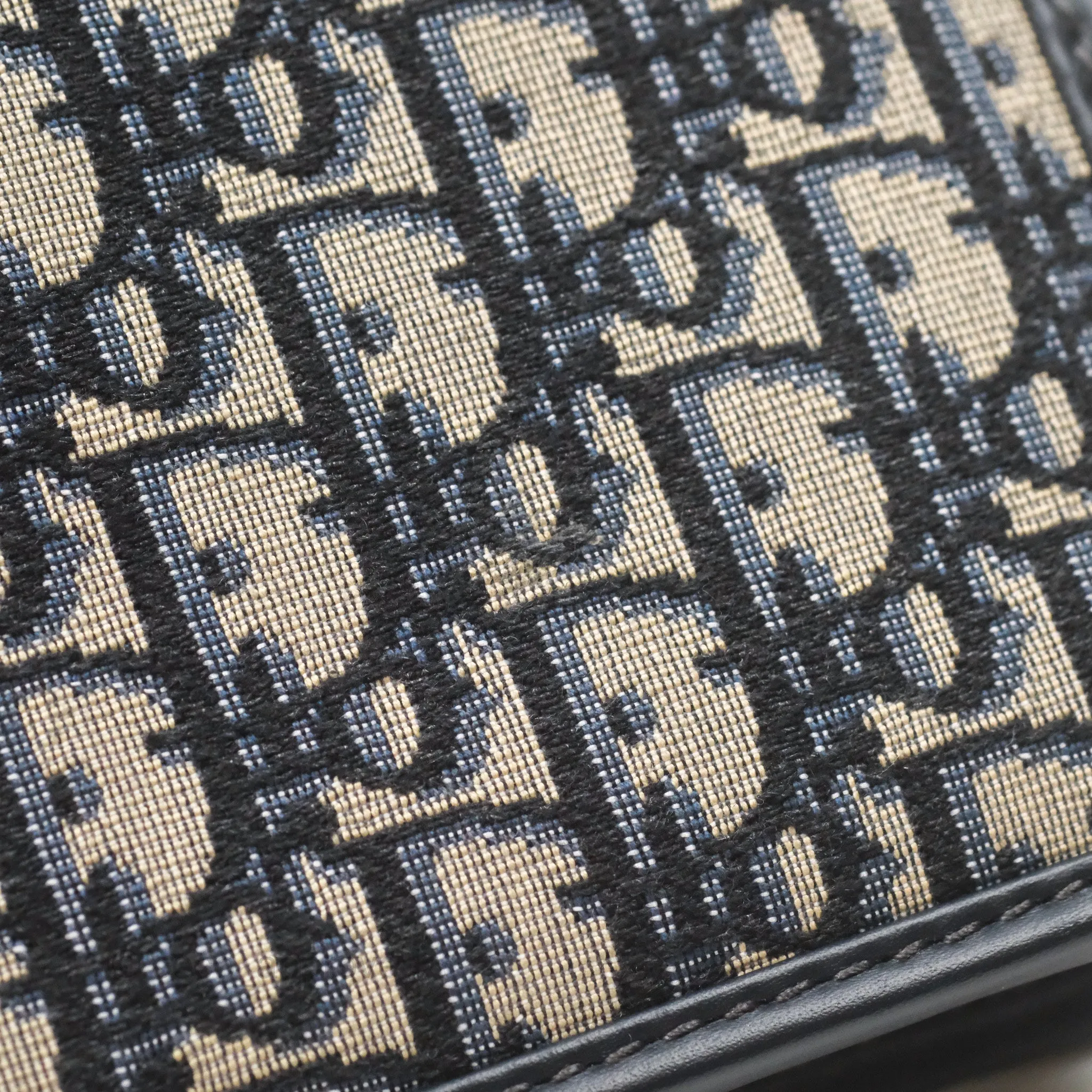 Christian Dior 30 Montaigne with Chain Blue Dior Oblique Jacquard