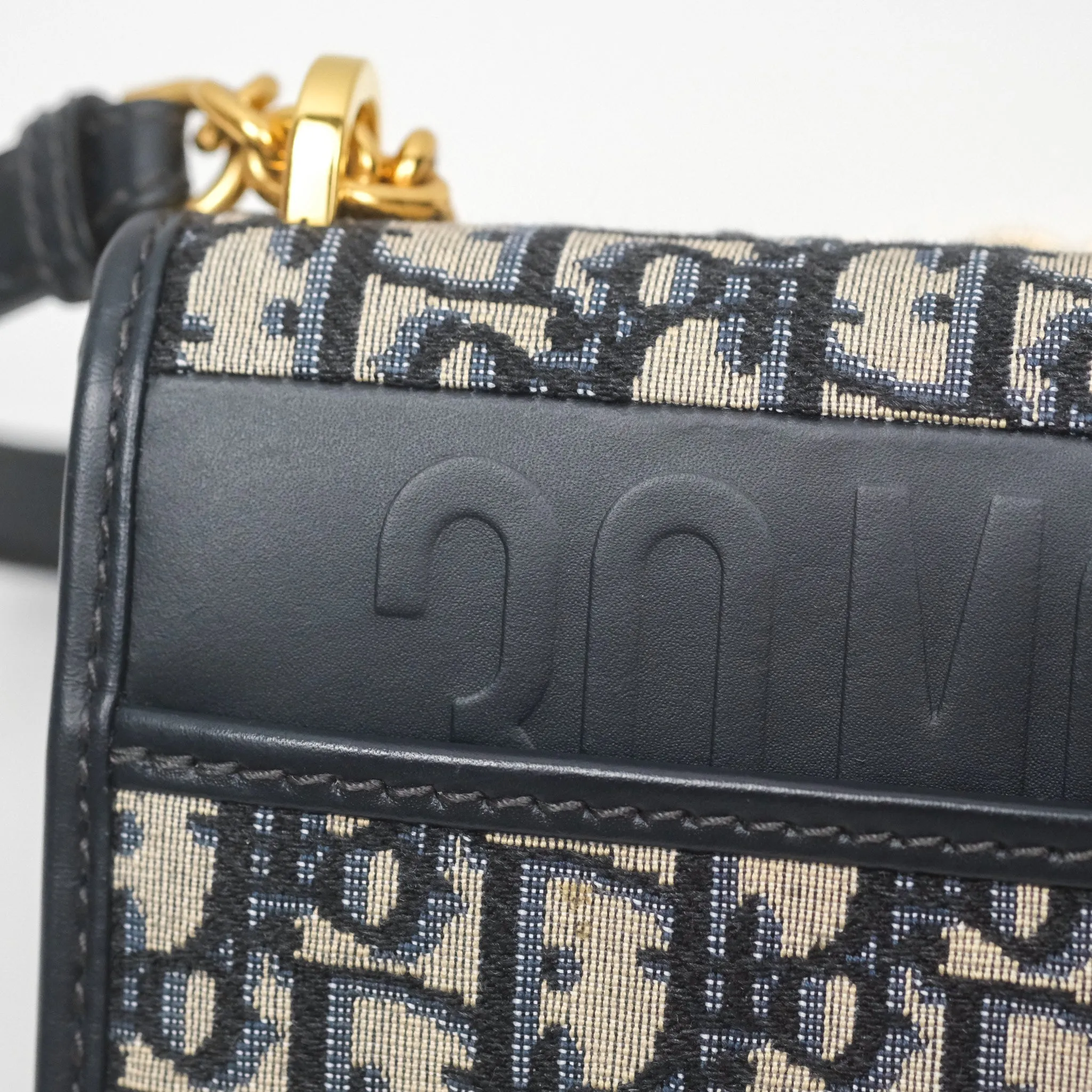 Christian Dior 30 Montaigne with Chain Blue Dior Oblique Jacquard